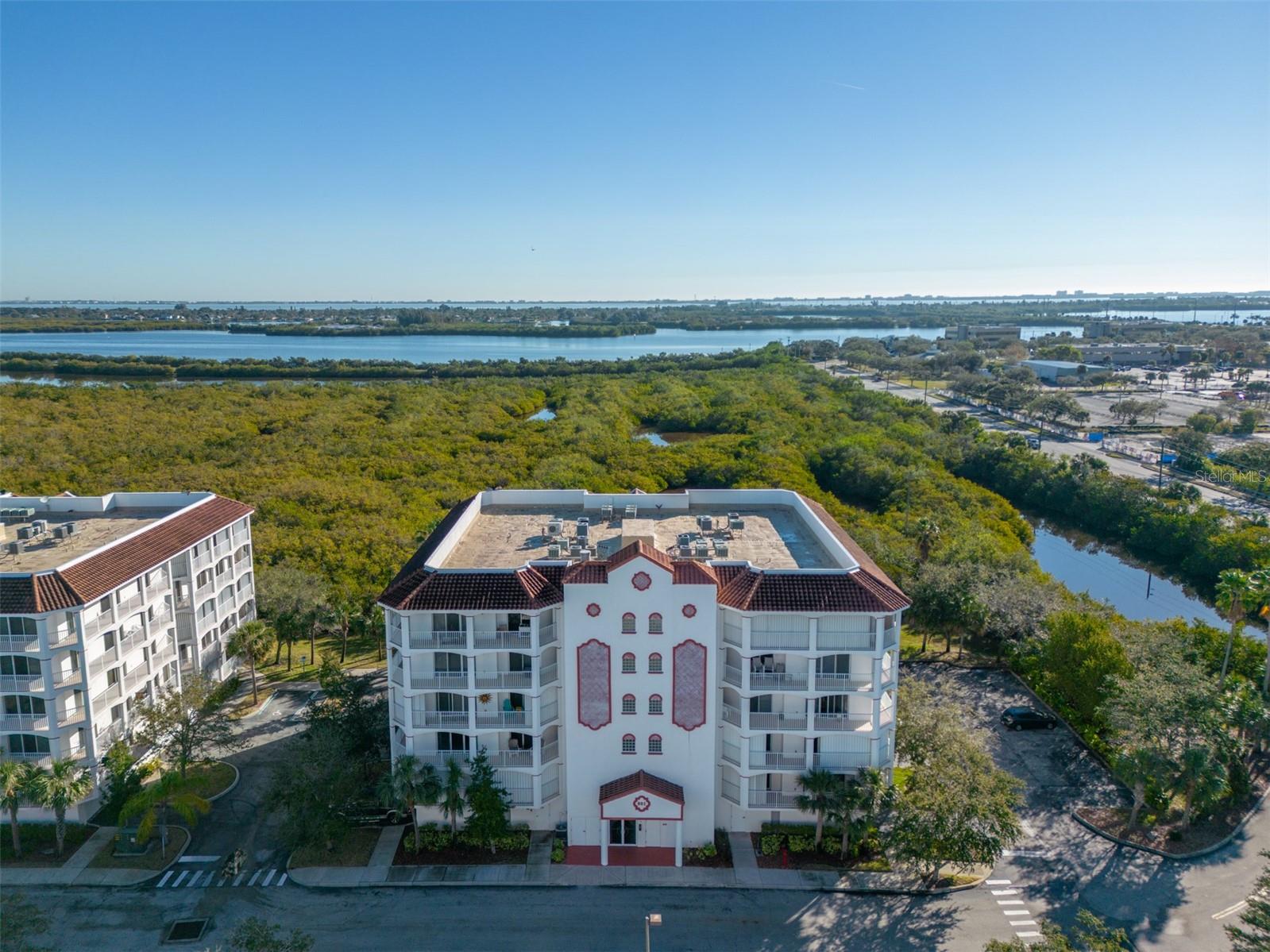 Condominium em MERRITT ISLAND, FL - Daniel Dourado
