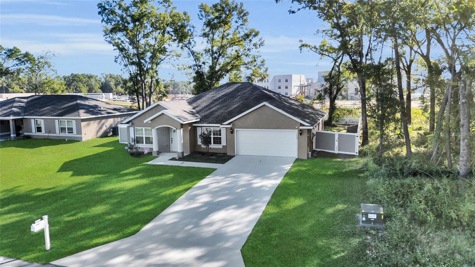 Single Family Residence in OCALA, FL - Daniel Dourado