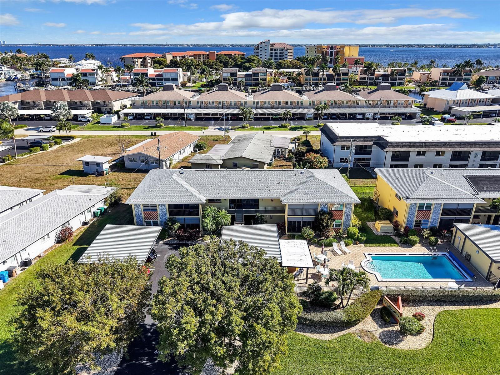 Condominium in CAPE CORAL, FL - Daniel Dourado