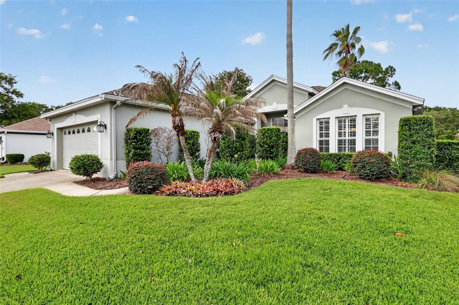 Single Family Residence em MOUNT DORA, FL - Daniel Dourado