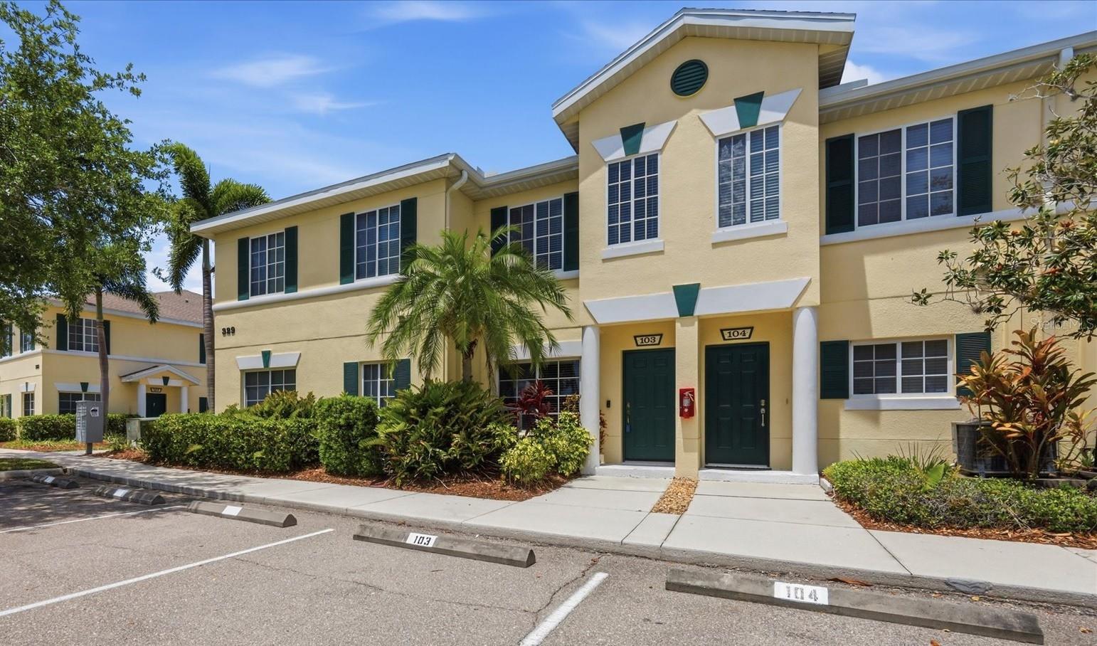 Townhouse in BRADENTON, FL - Daniel Dourado