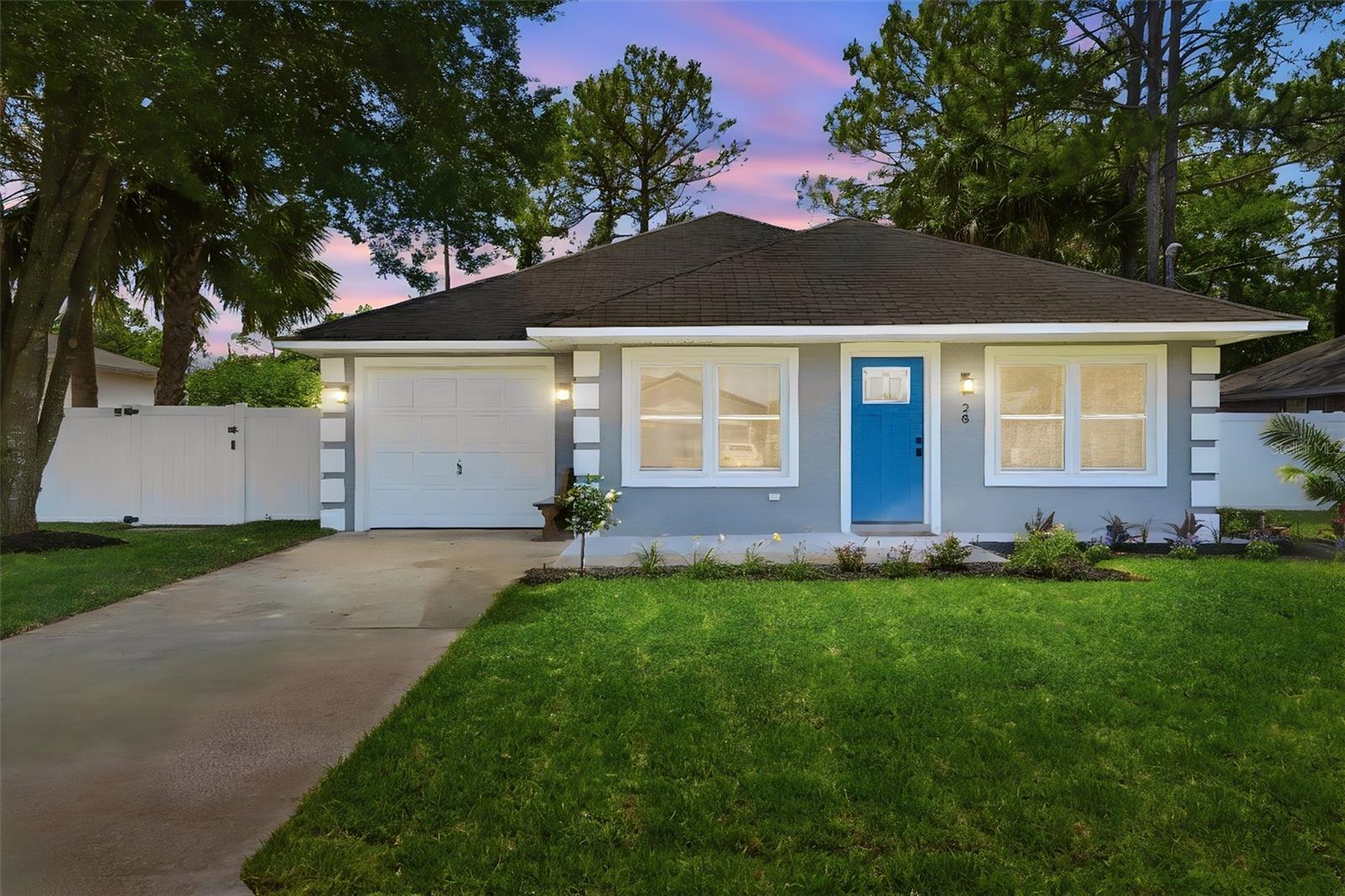 Single Family Residence in PALM COAST, FL - Daniel Dourado