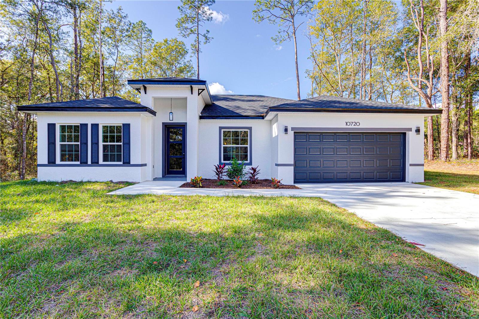 Single Family Residence in CITRUS SPRINGS, FL - Daniel Dourado