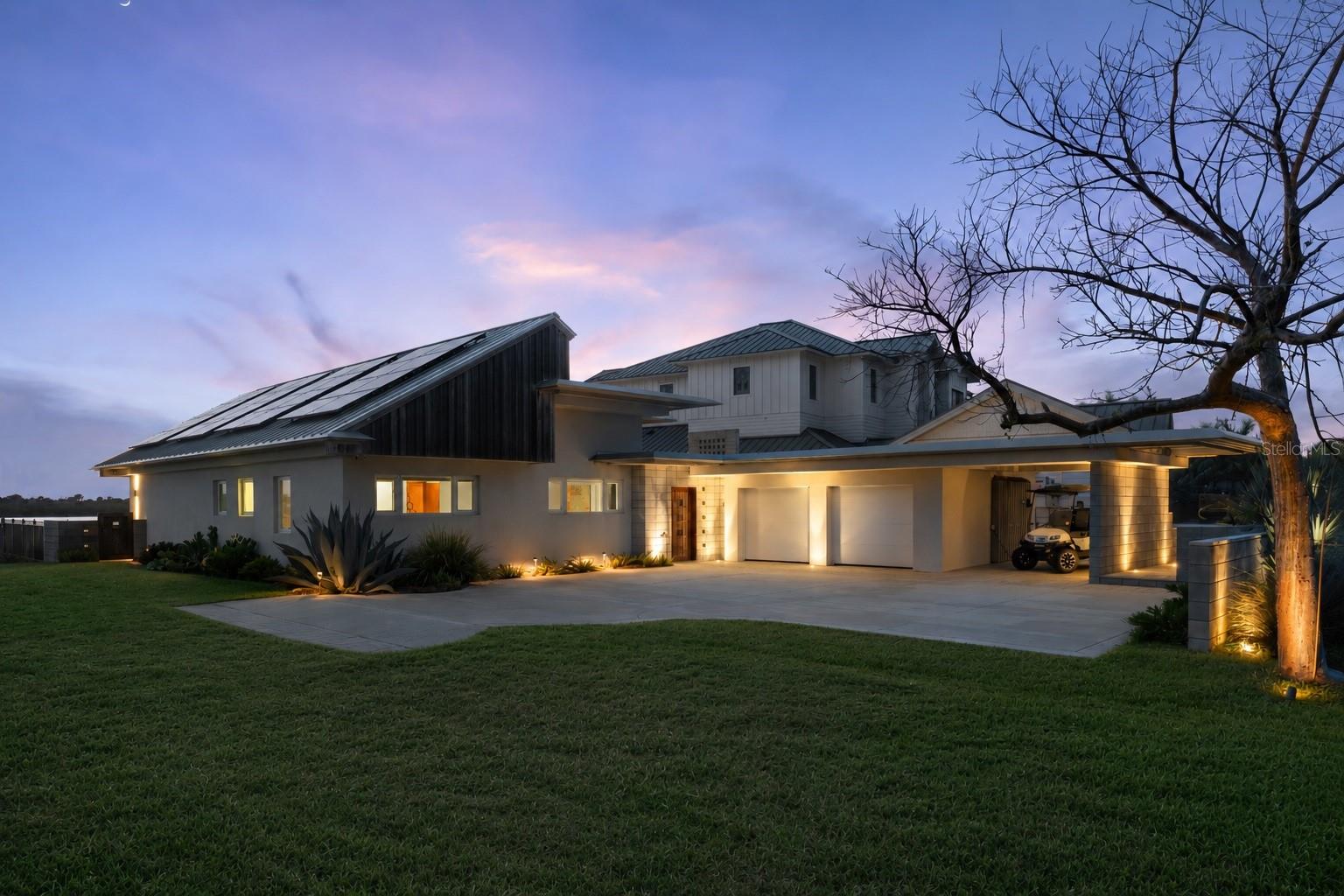 Single Family Residence in NEW SMYRNA BEACH, FL - Daniel Dourado