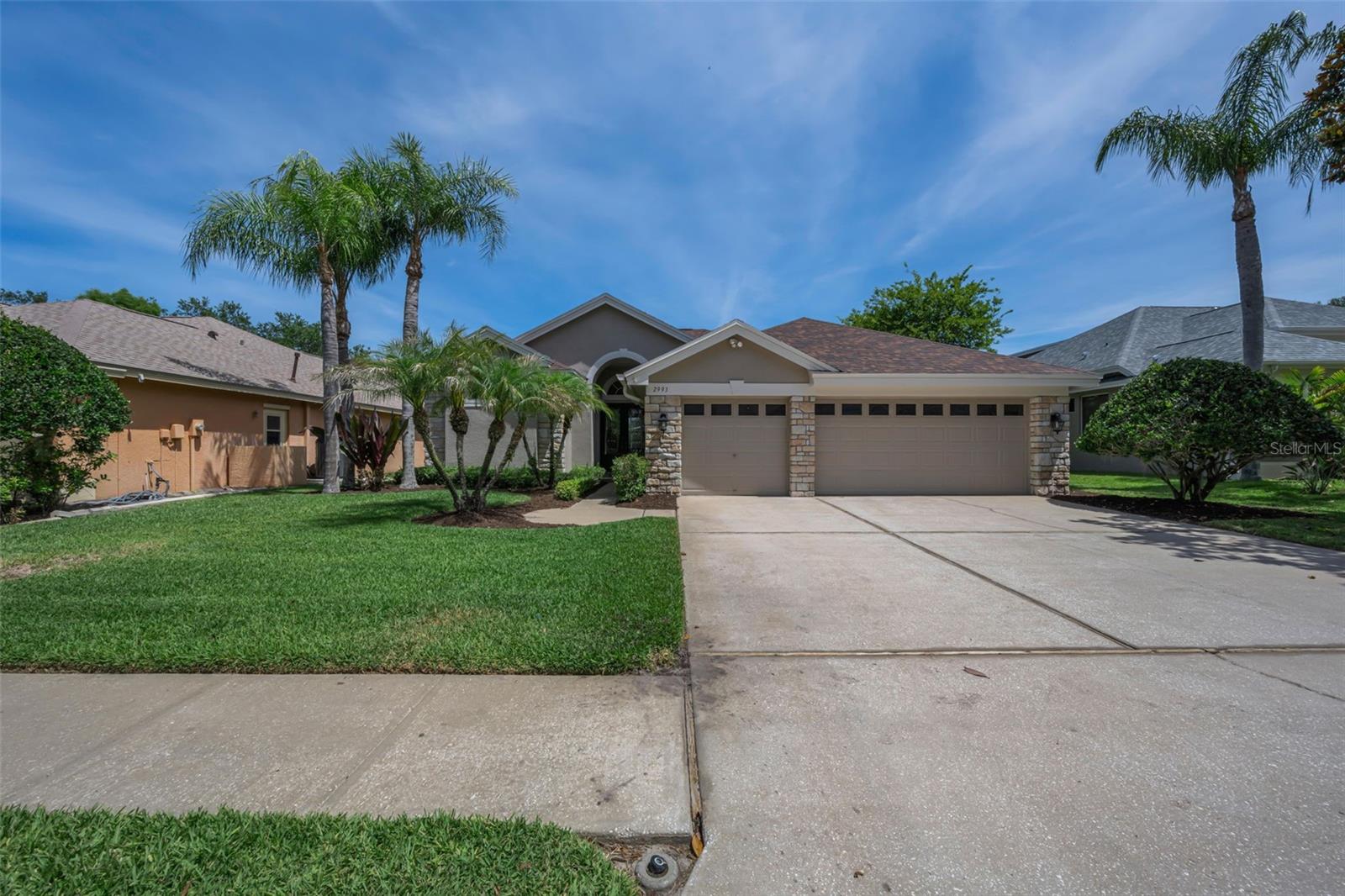 Single Family Residence in TARPON SPRINGS, FL - Daniel Dourado