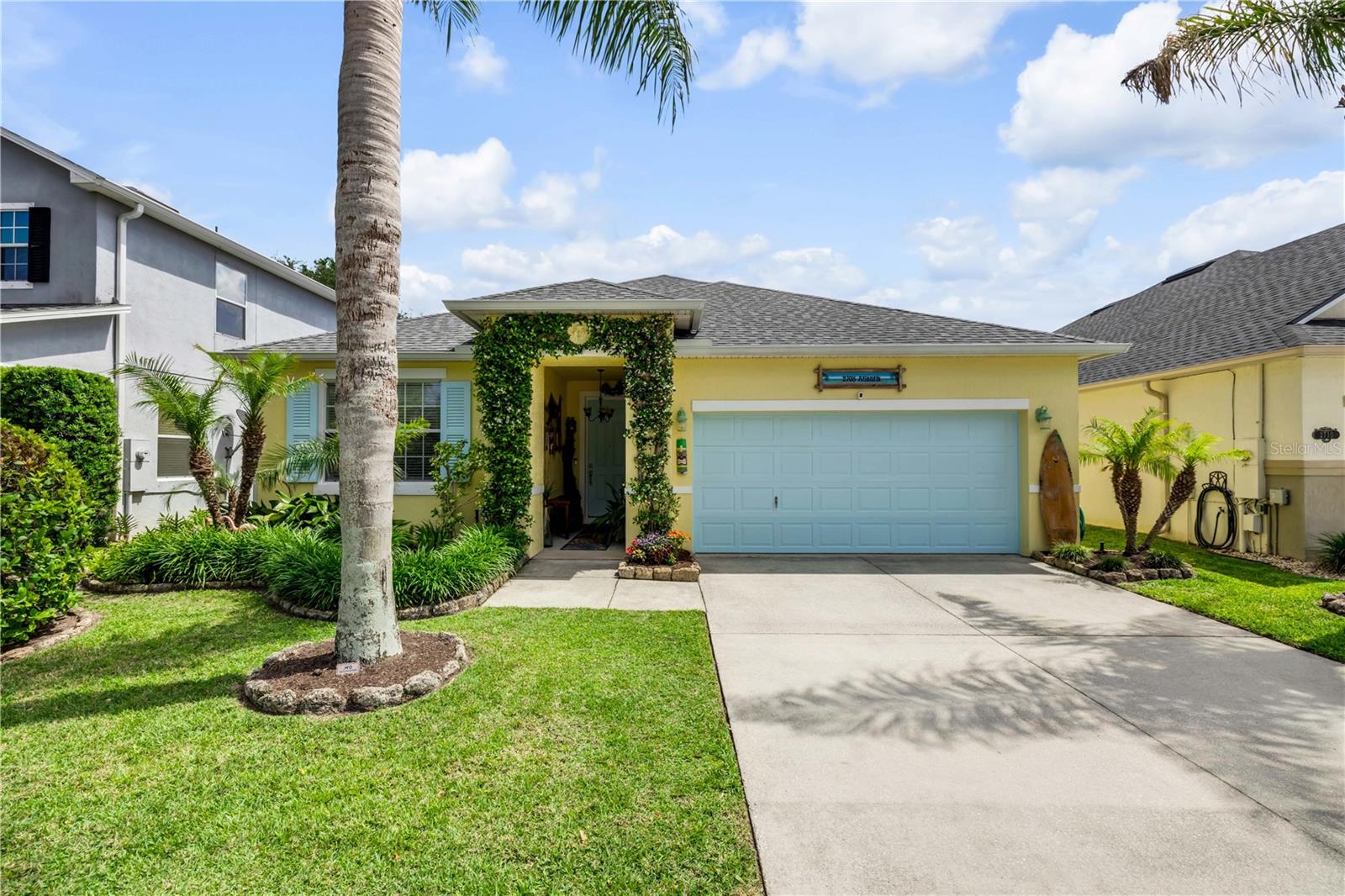 Single Family Residence in NEW SMYRNA BEACH, FL - Daniel Dourado