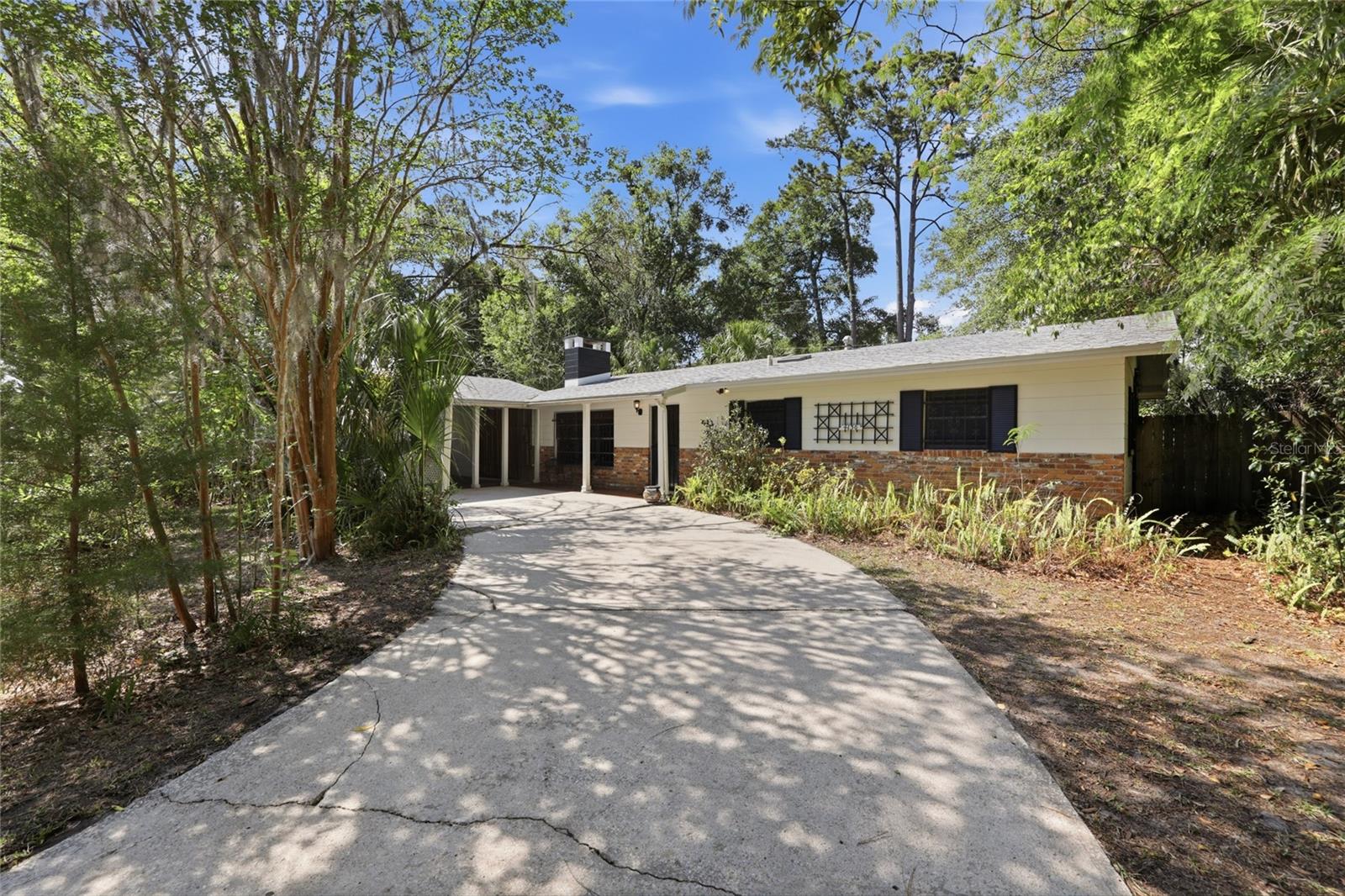 Single Family Residence em GAINESVILLE, FL - Daniel Dourado