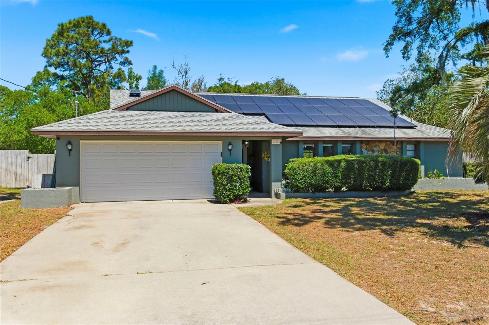 Single Family Residence em SPRING HILL, FL - Daniel Dourado