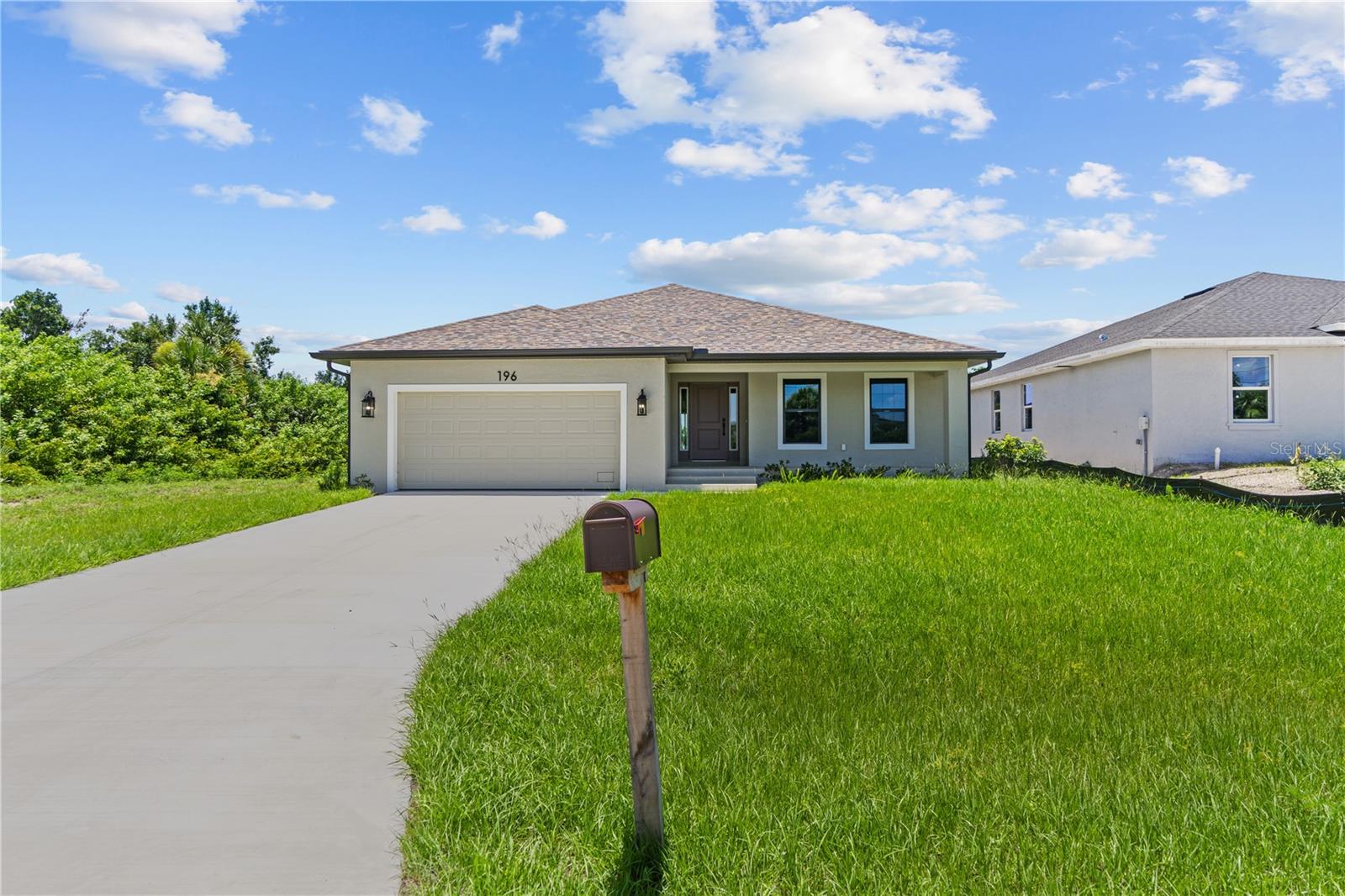 Single Family Residence in ROTONDA WEST, FL - Daniel Dourado