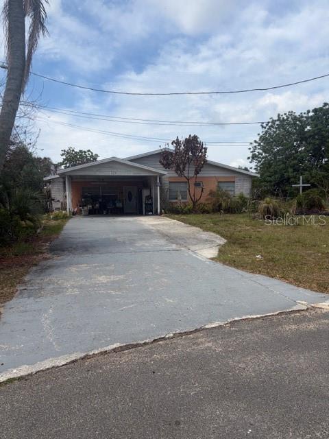 Single Family Residence em HAINES CITY, FL - Daniel Dourado