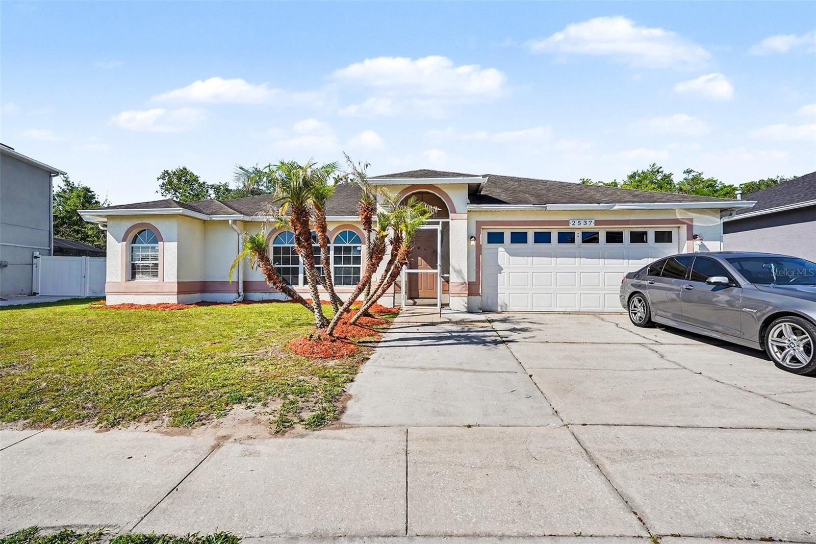 Single Family Residence in KISSIMMEE, FL - Daniel Dourado