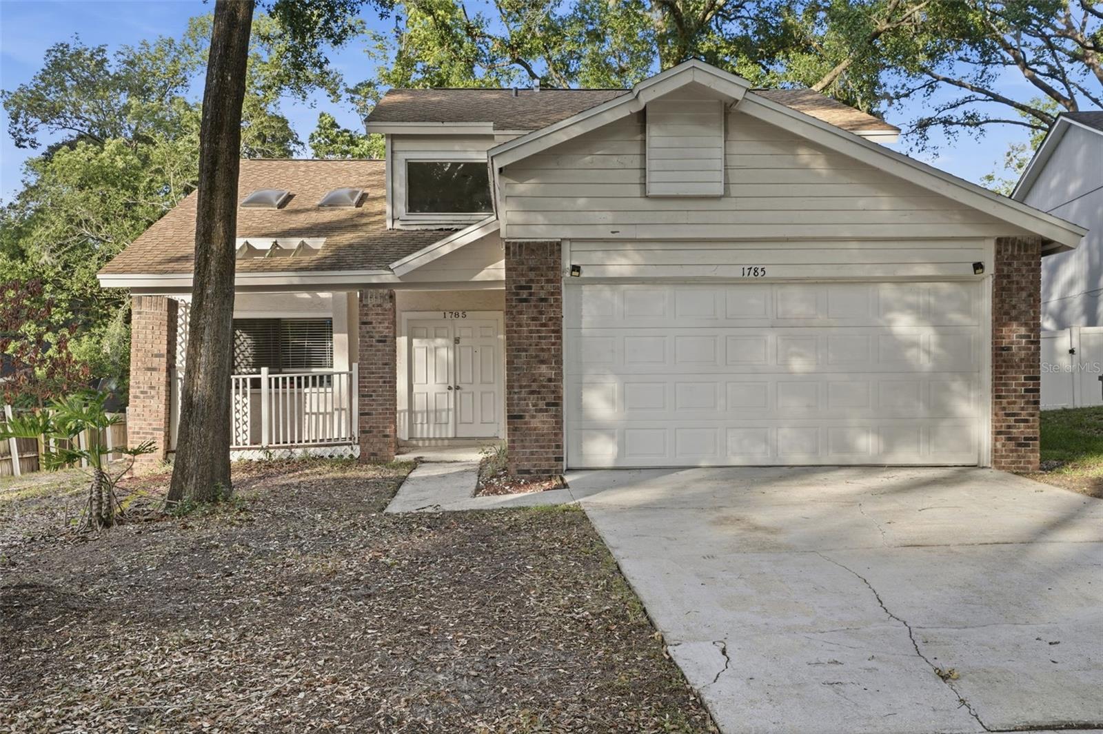 Single Family Residence in APOPKA, FL - Daniel Dourado