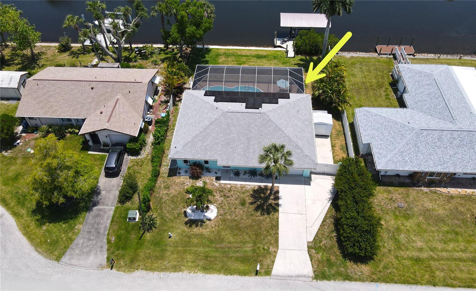 Single Family Residence in PORT CHARLOTTE, FL - Daniel Dourado