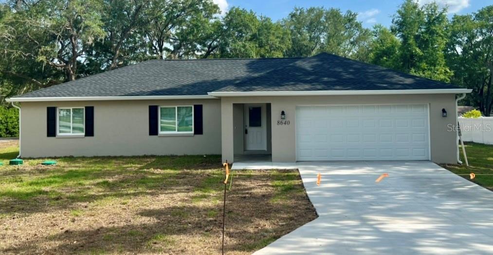 Single Family Residence in SUMMERFIELD, FL - Daniel Dourado