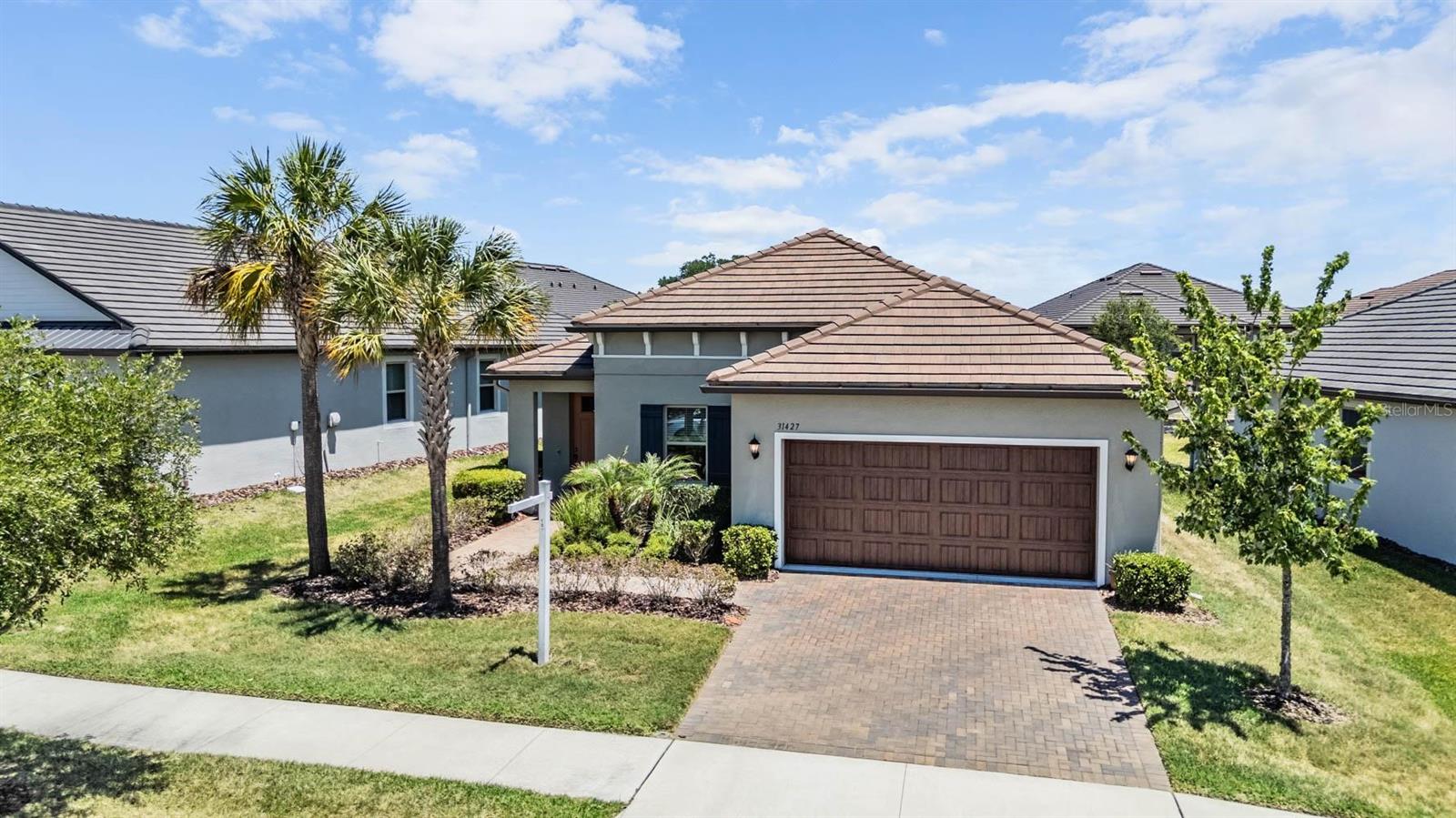 Single Family Residence in SAN ANTONIO, FL - Daniel Dourado