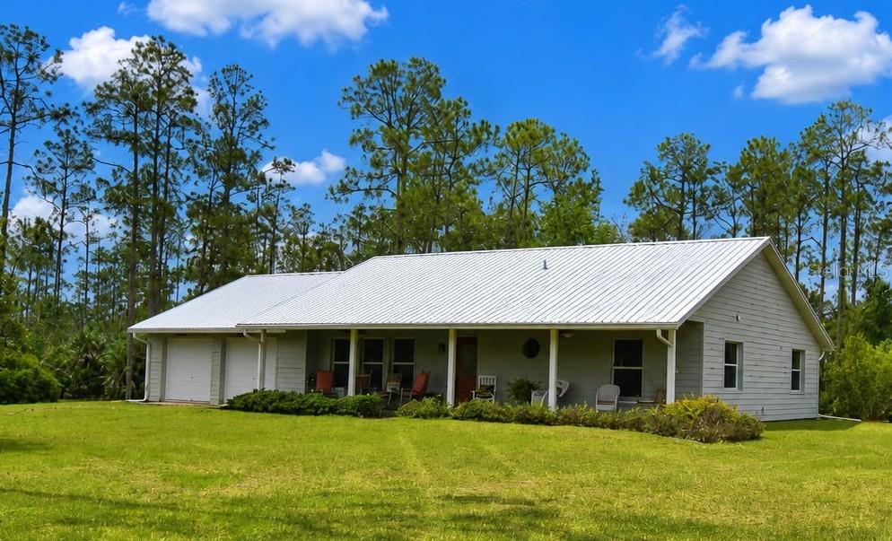 Single Family Residence in OKEECHOBEE, FL - Daniel Dourado