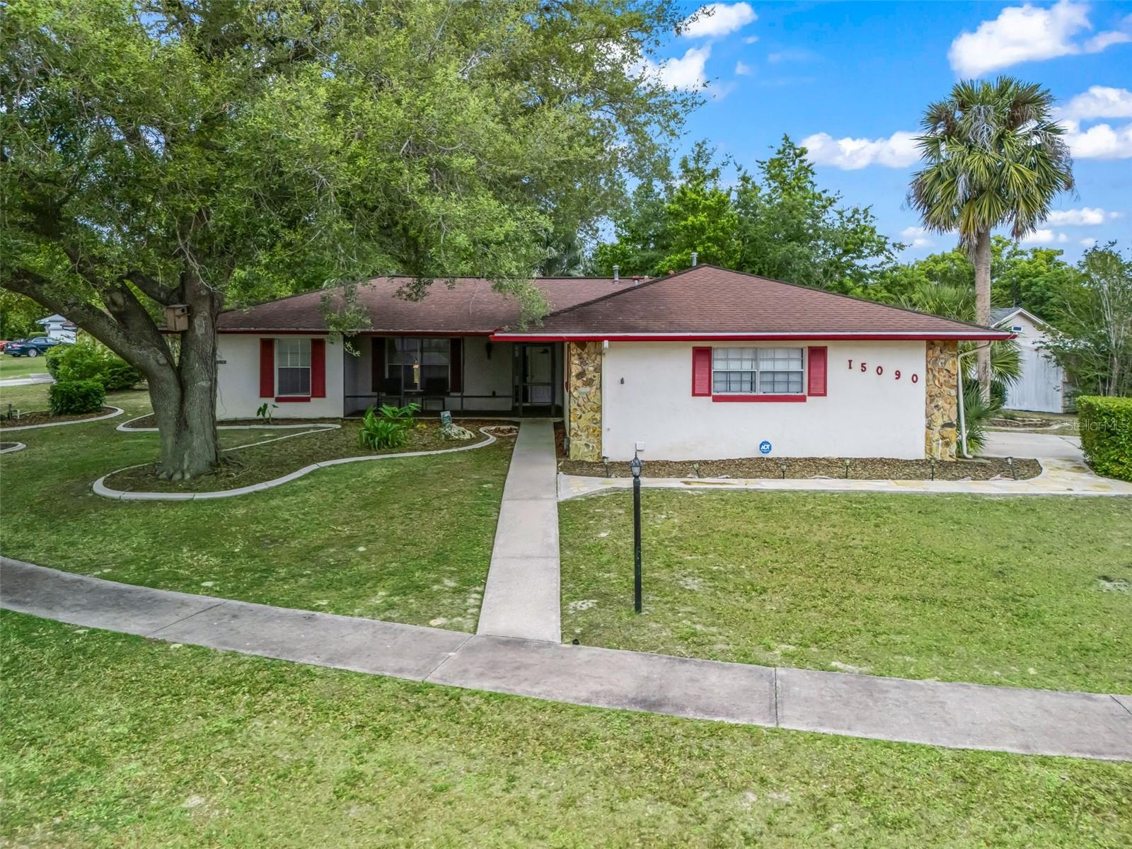 Single Family Residence in OCALA, FL - Daniel Dourado