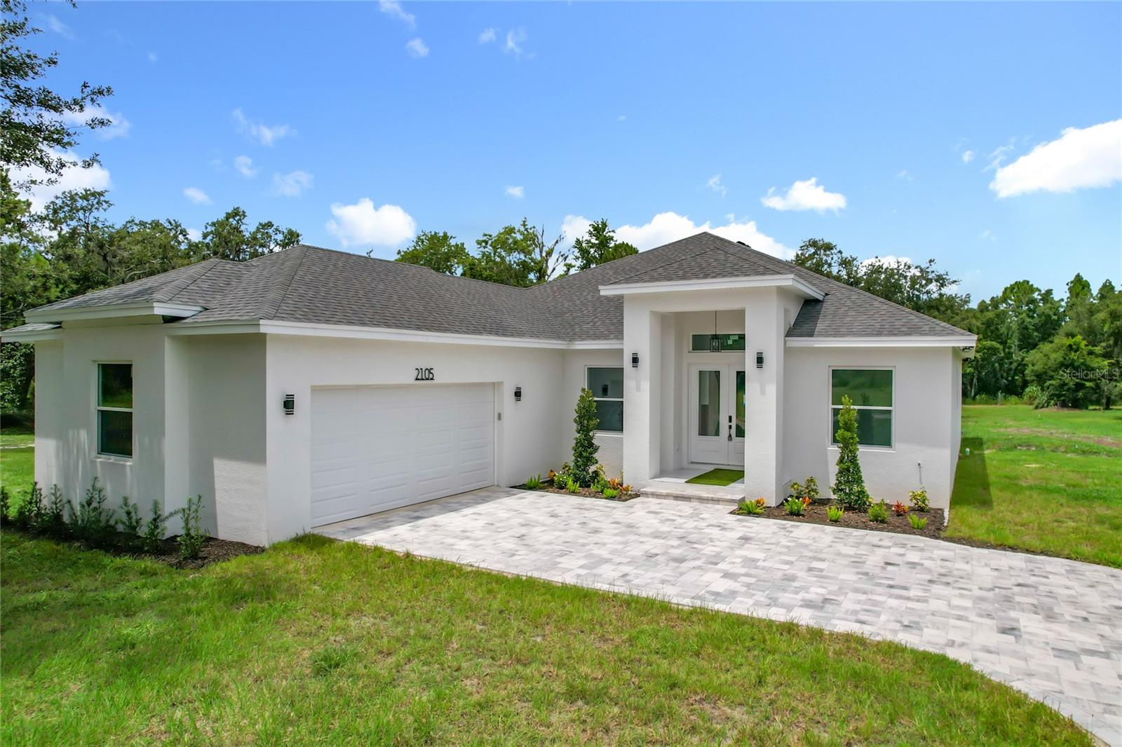 Single Family Residence in PLANT CITY, FL - Daniel Dourado