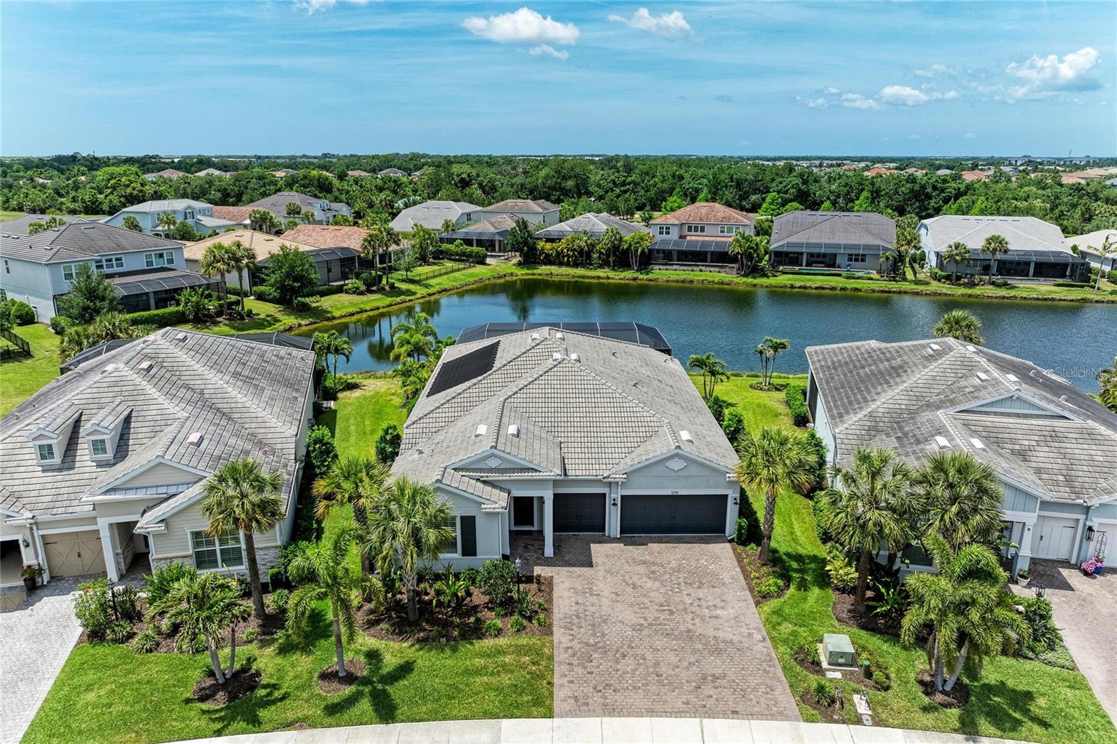 Single Family Residence em LAKEWOOD RANCH, FL - Daniel Dourado
