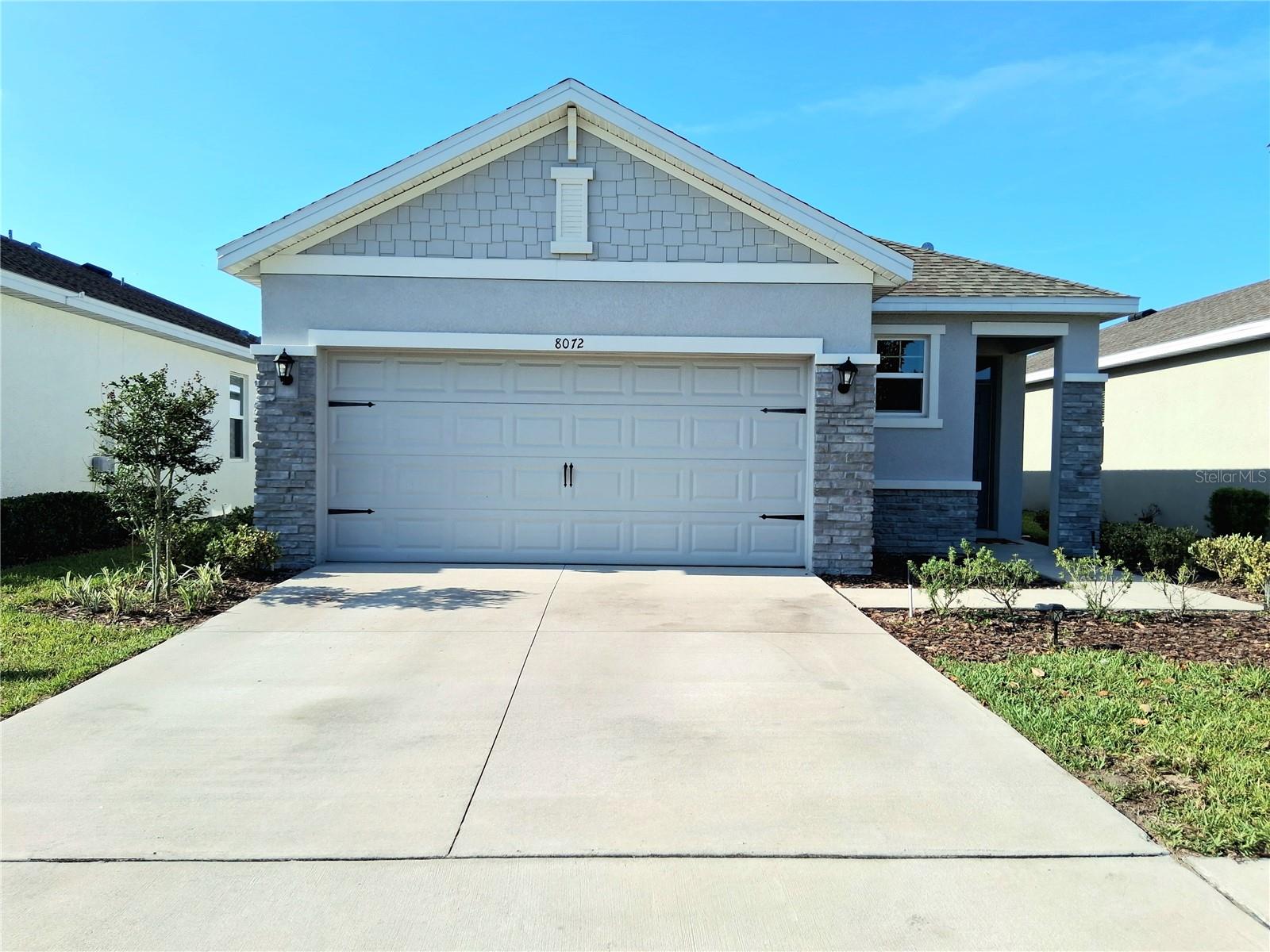 Single Family Residence in WILDWOOD, FL - Daniel Dourado