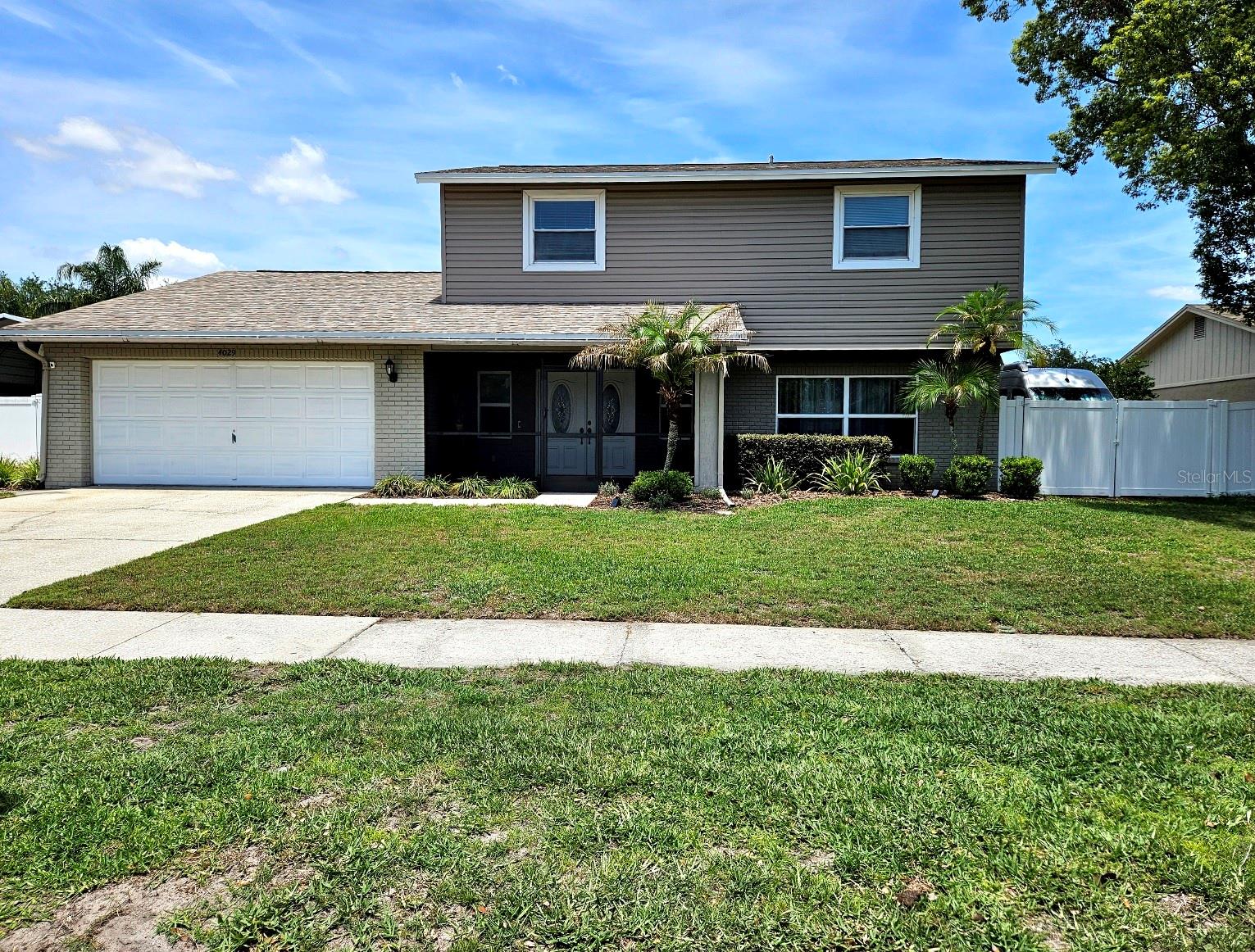 Single Family Residence em VALRICO, FL - Daniel Dourado
