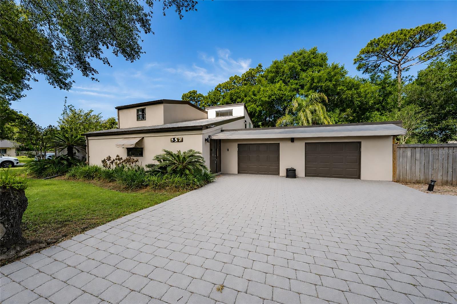 Single Family Residence em ALTAMONTE SPRINGS, FL - Daniel Dourado
