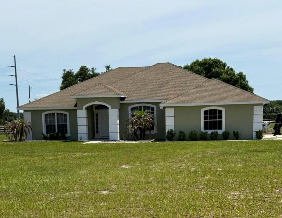 Single Family Residence em UMATILLA, FL - Daniel Dourado