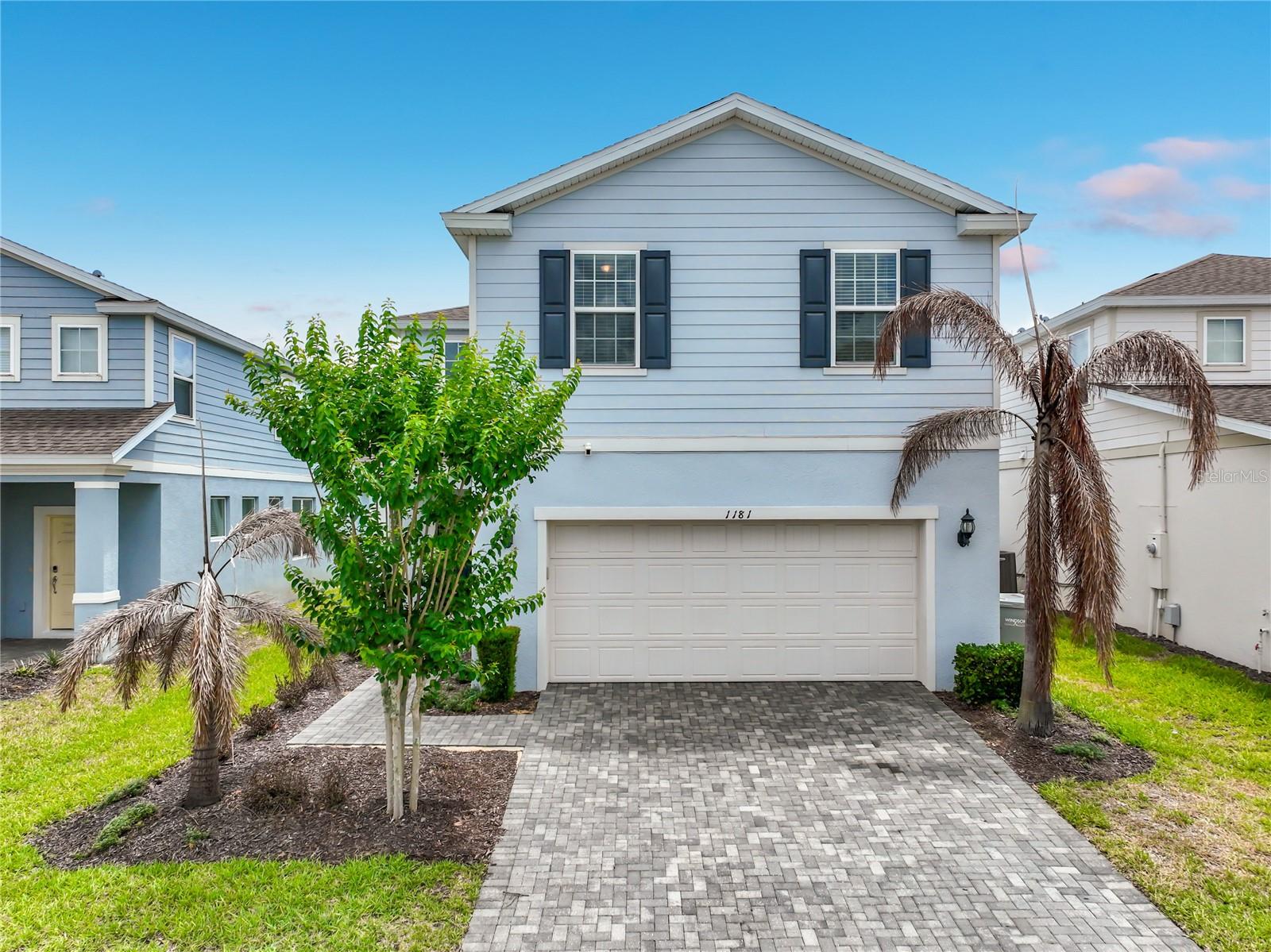 Single Family Residence in DAVENPORT, FL - Daniel Dourado