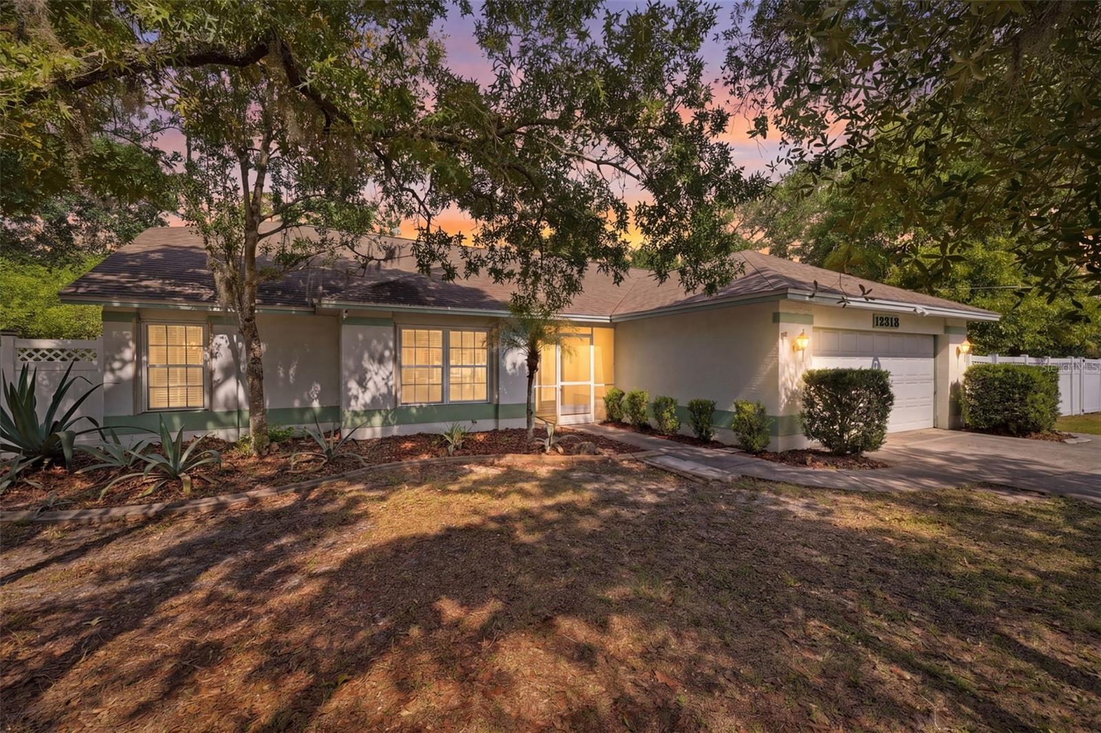 Single Family Residence in HUDSON, FL - Daniel Dourado