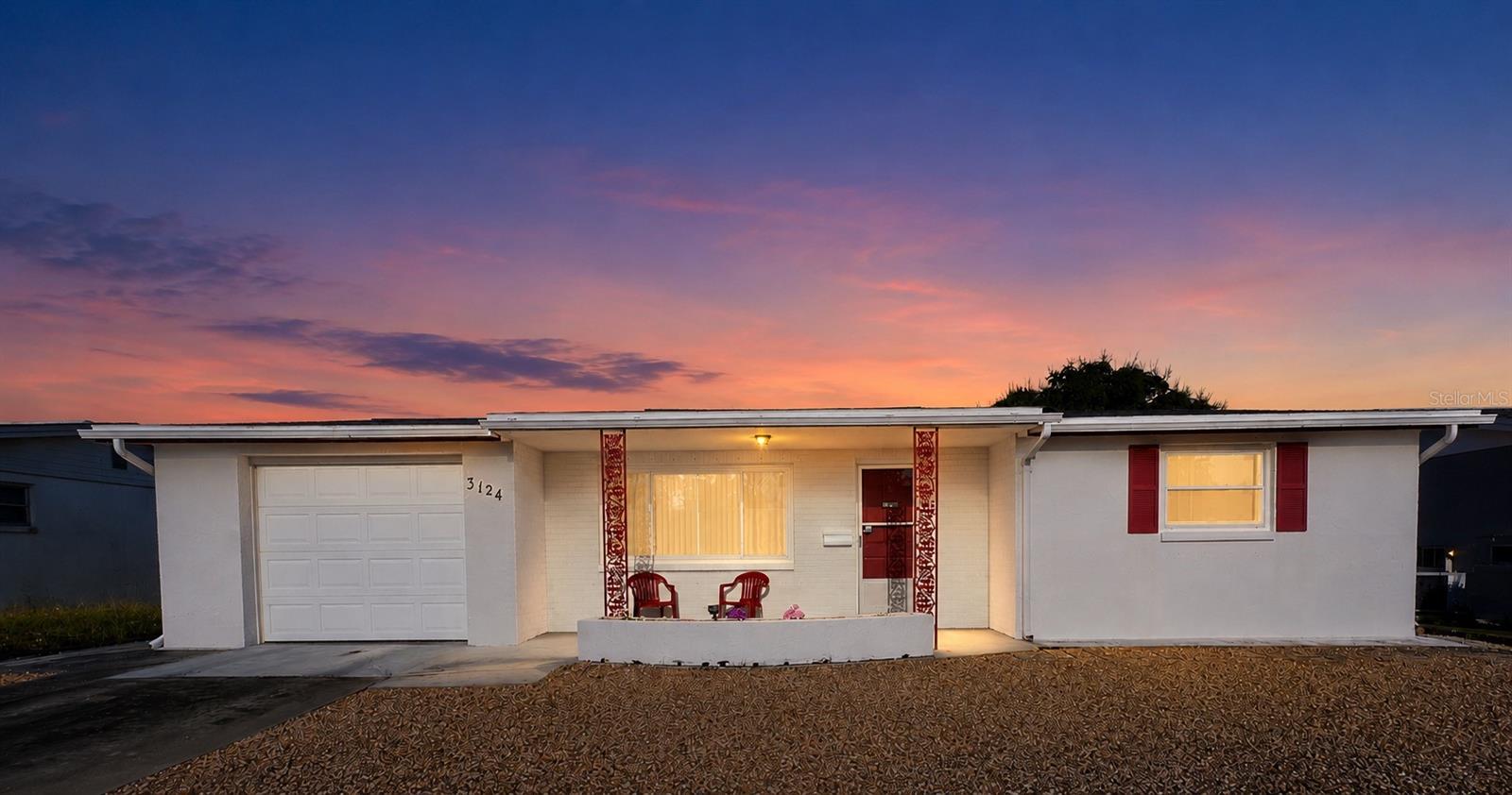 Single Family Residence in HOLIDAY, FL - Daniel Dourado