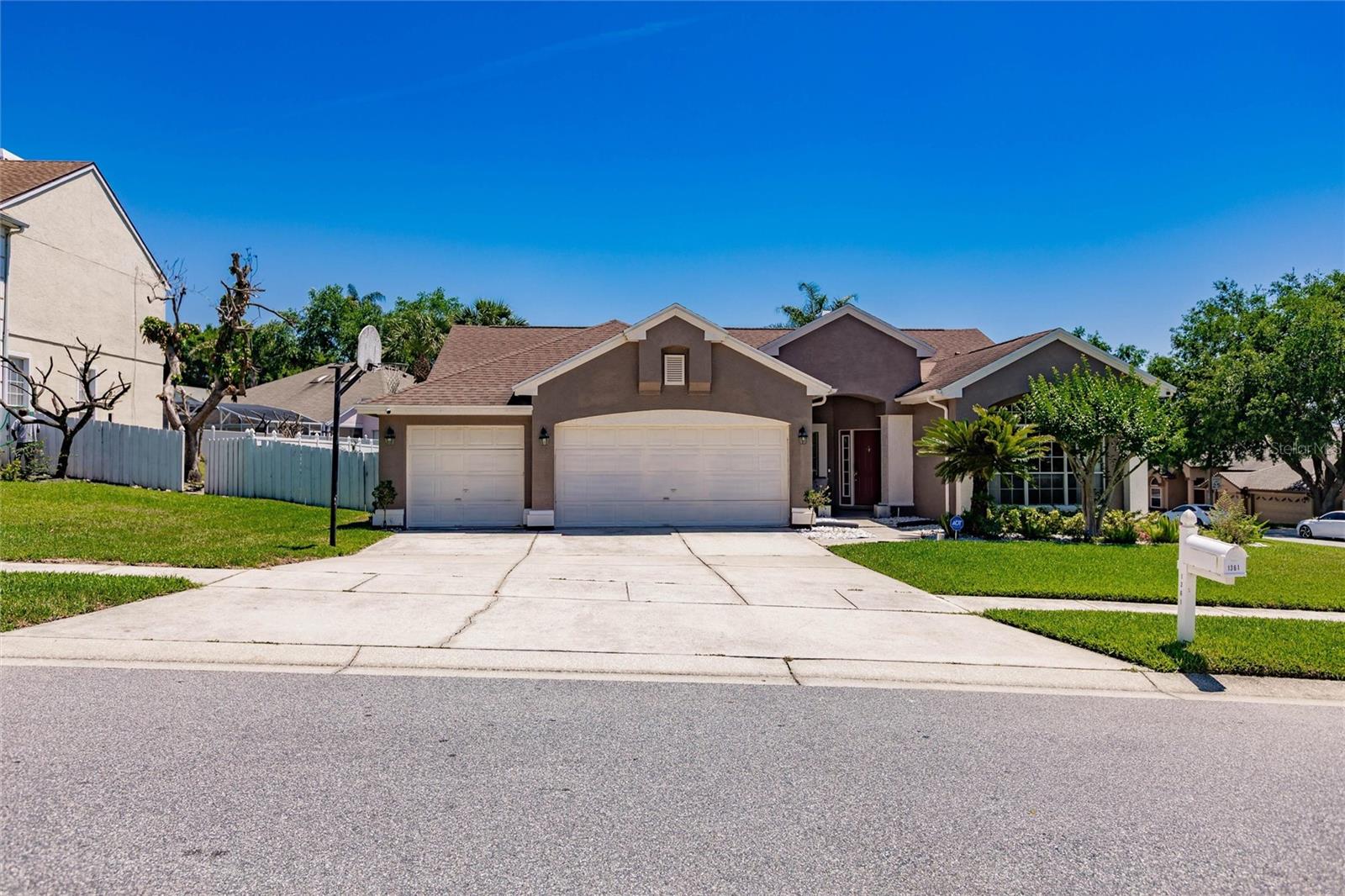 Single Family Residence em OCOEE, FL - Daniel Dourado