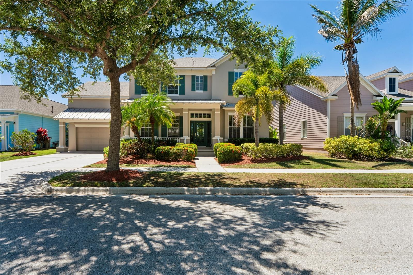 Single Family Residence in APOLLO BEACH, FL - Daniel Dourado