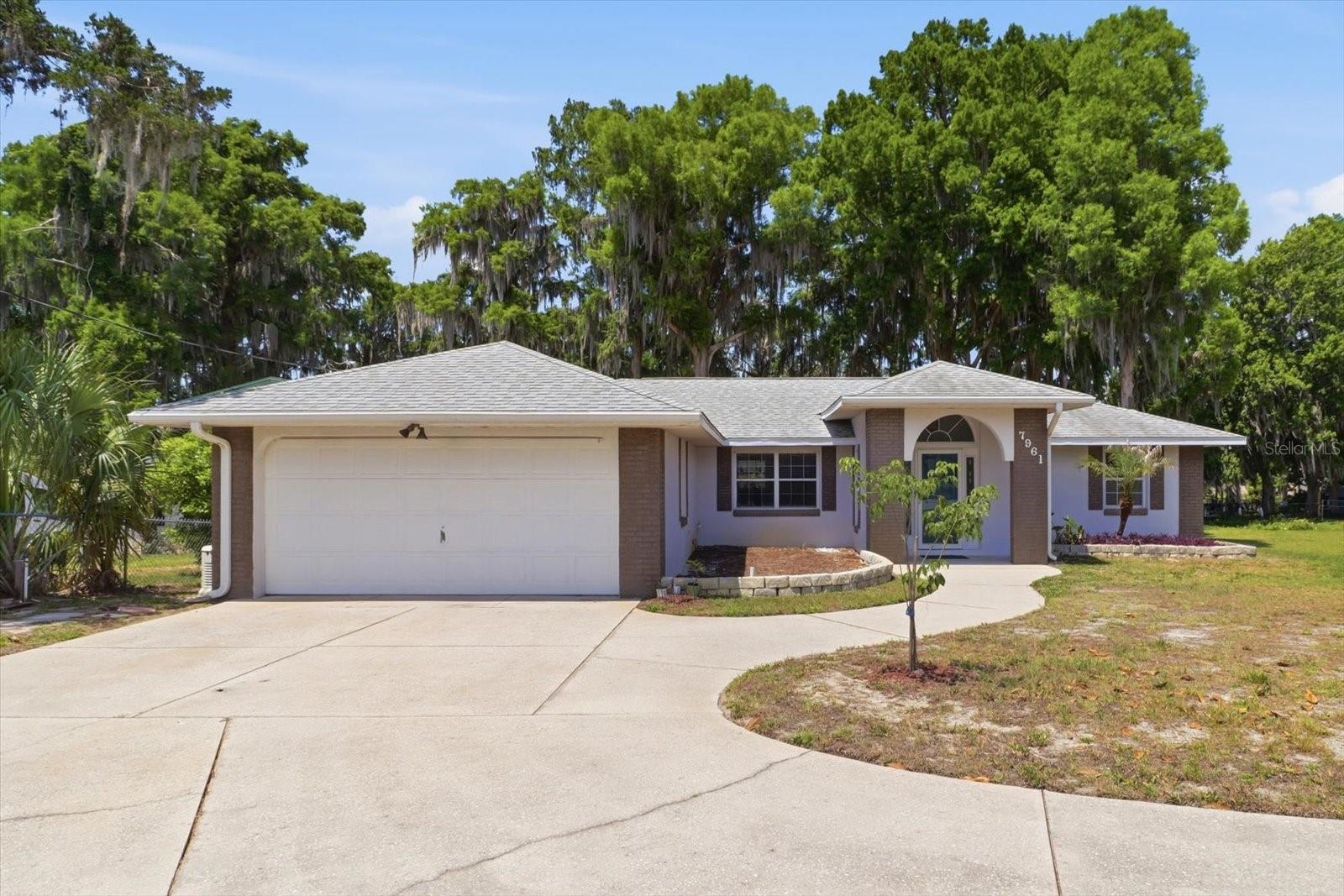 Single Family Residence em CRYSTAL RIVER, FL - Daniel Dourado