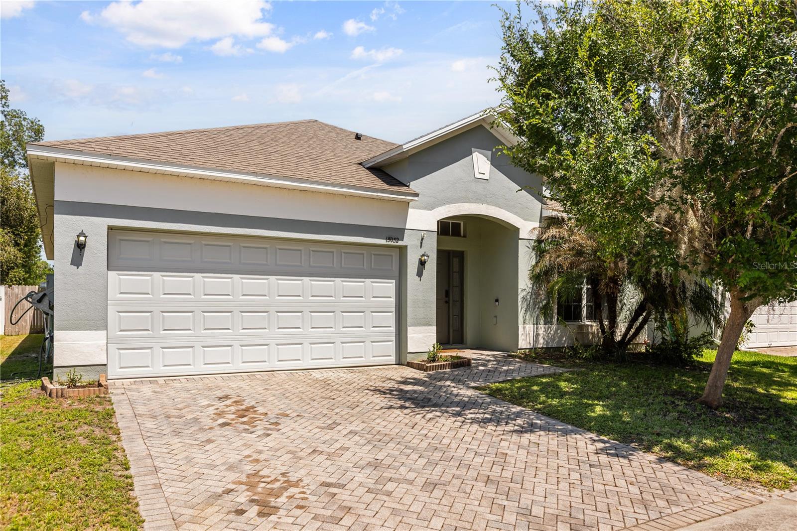 Single Family Residence in ORLANDO, FL - Daniel Dourado