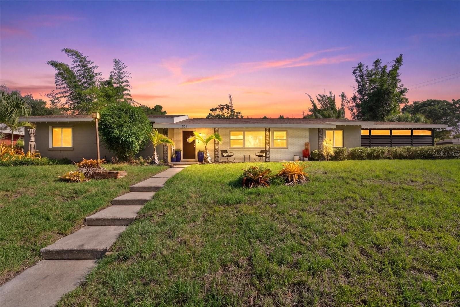 Single Family Residence em SARASOTA, FL - Daniel Dourado