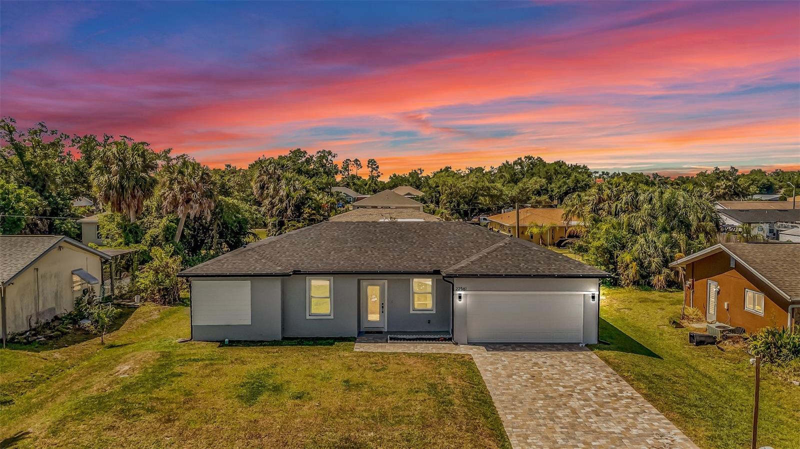 Single Family Residence in PORT CHARLOTTE, FL - Daniel Dourado