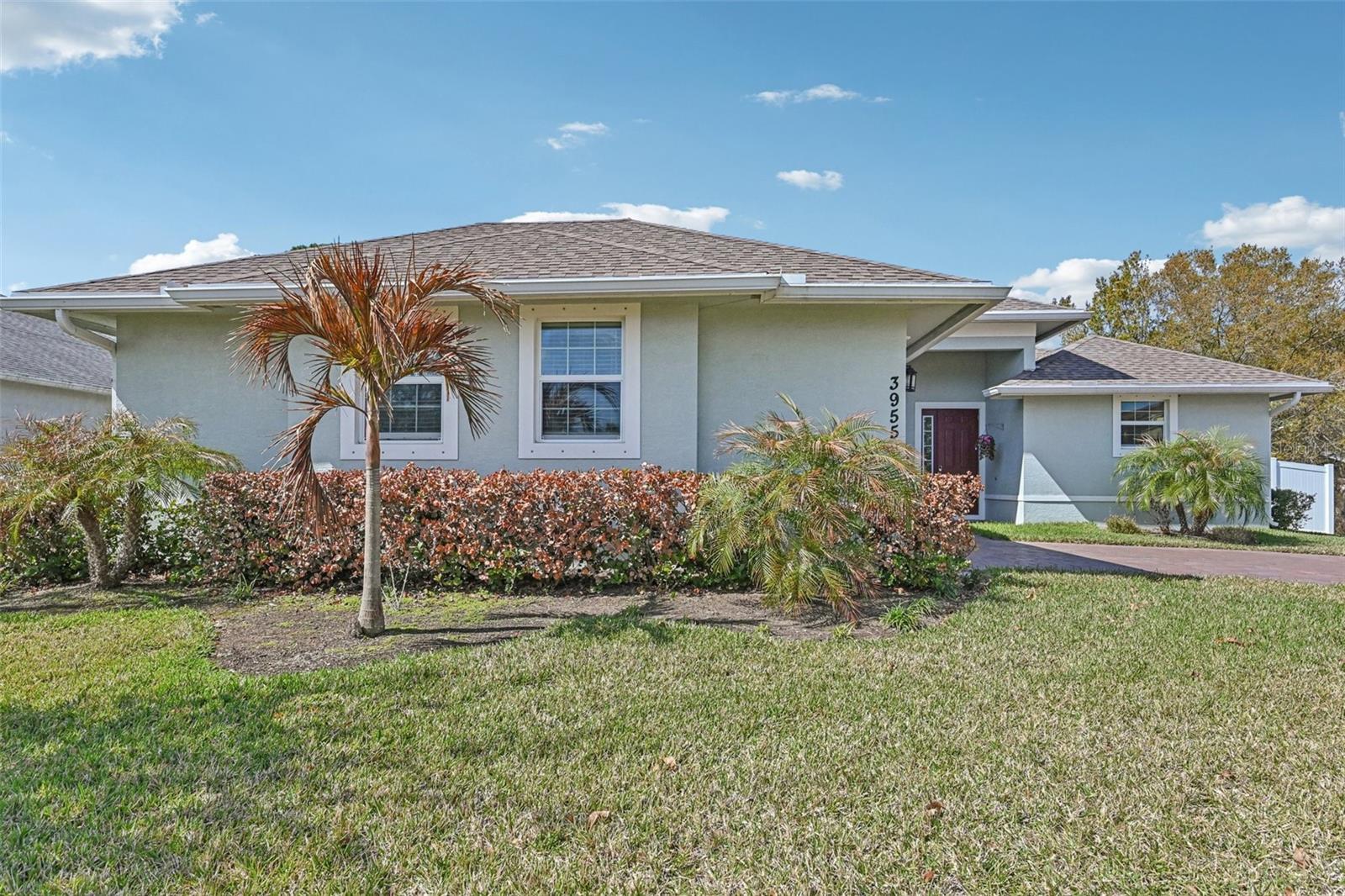 Single Family Residence in VERO BEACH, FL - Daniel Dourado