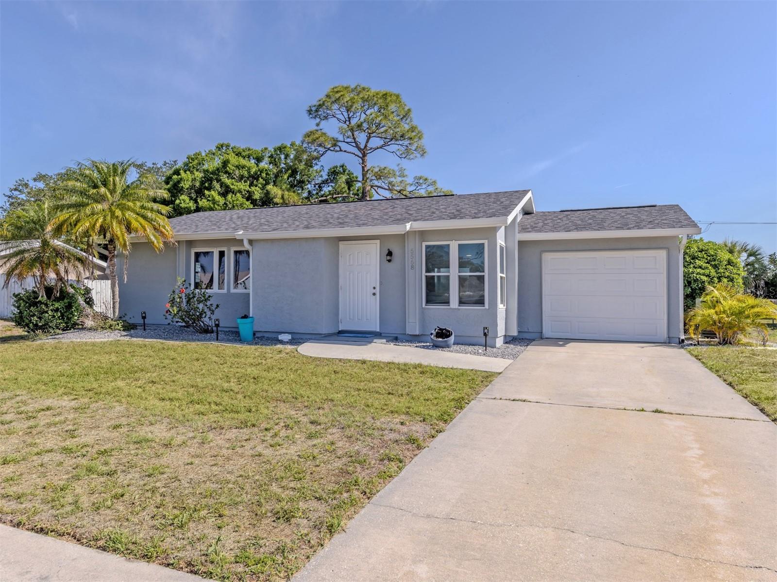 Single Family Residence em NORTH PORT, FL - Daniel Dourado