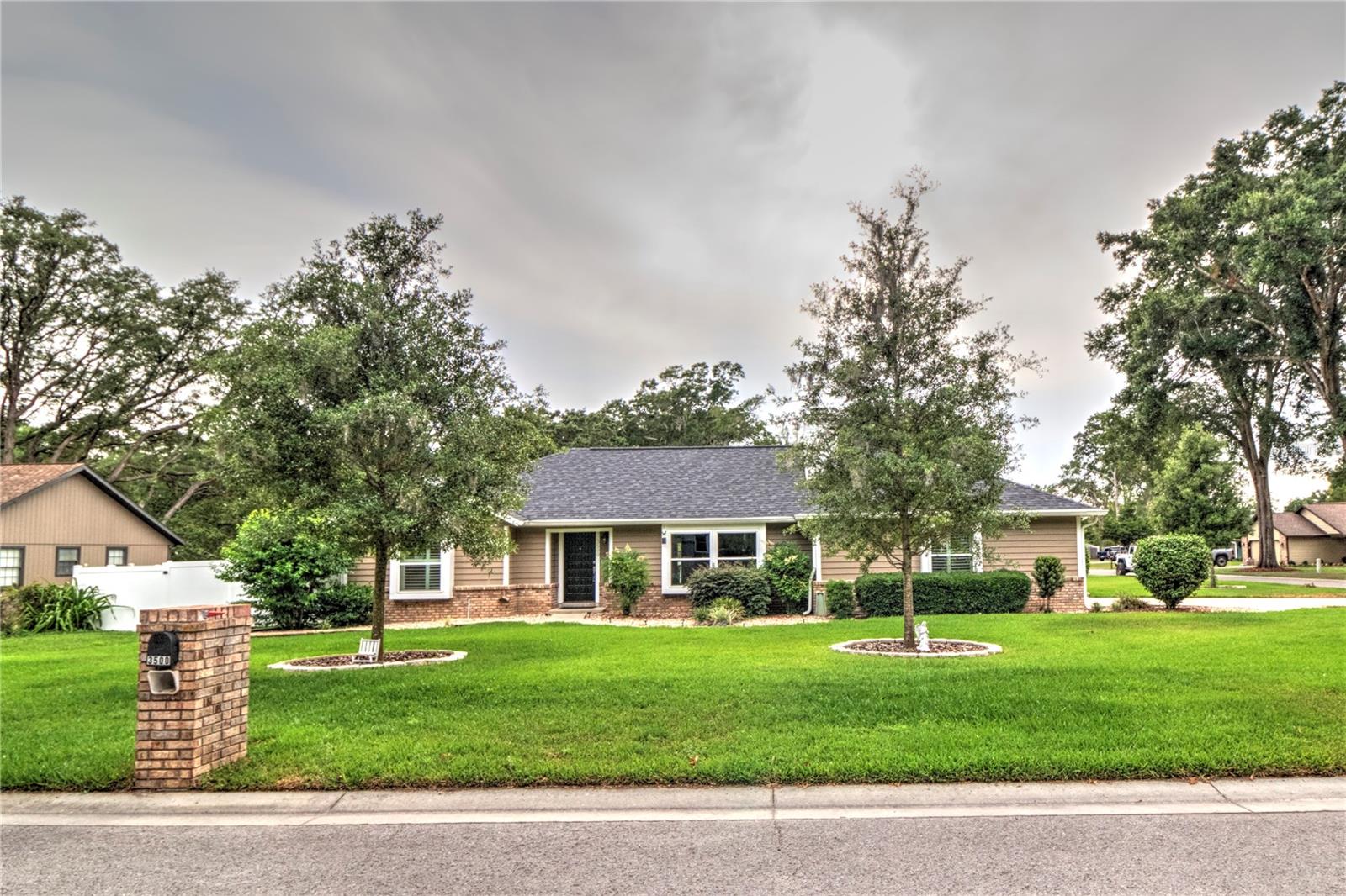 Single Family Residence in OCALA, FL - Daniel Dourado