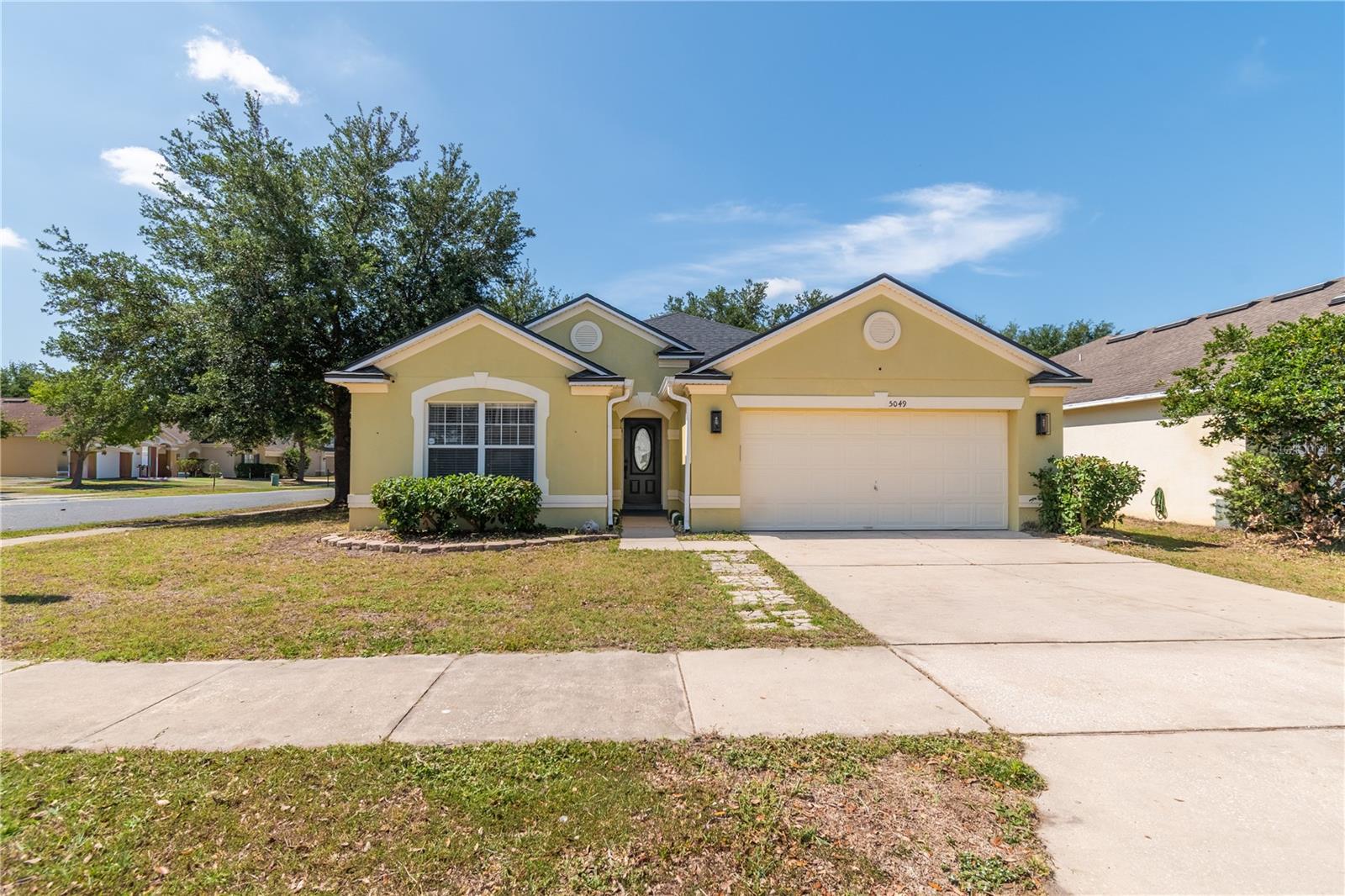 Single Family Residence em MOUNT DORA, FL - Daniel Dourado