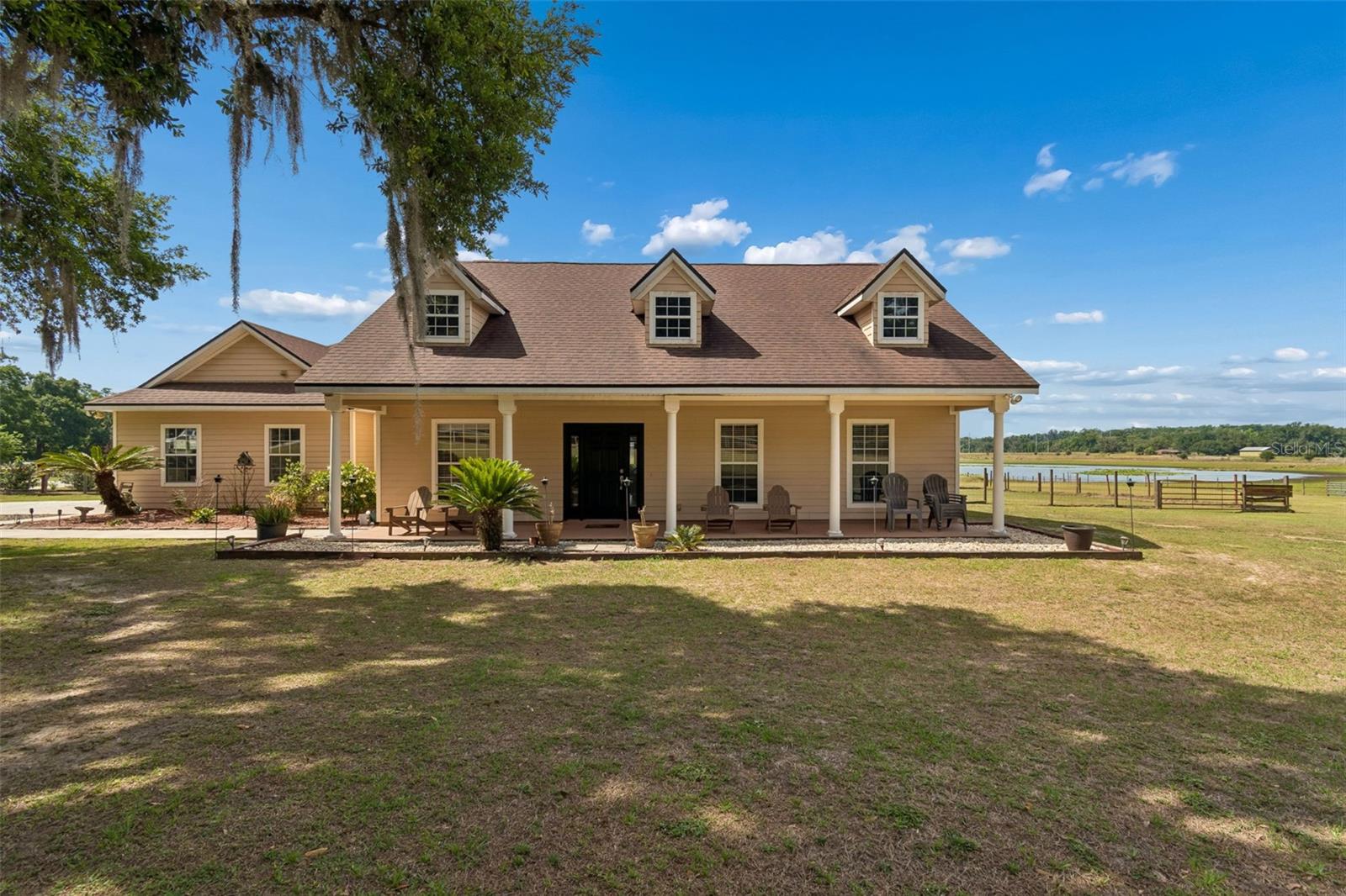 Single Family Residence in DADE CITY, FL - Daniel Dourado