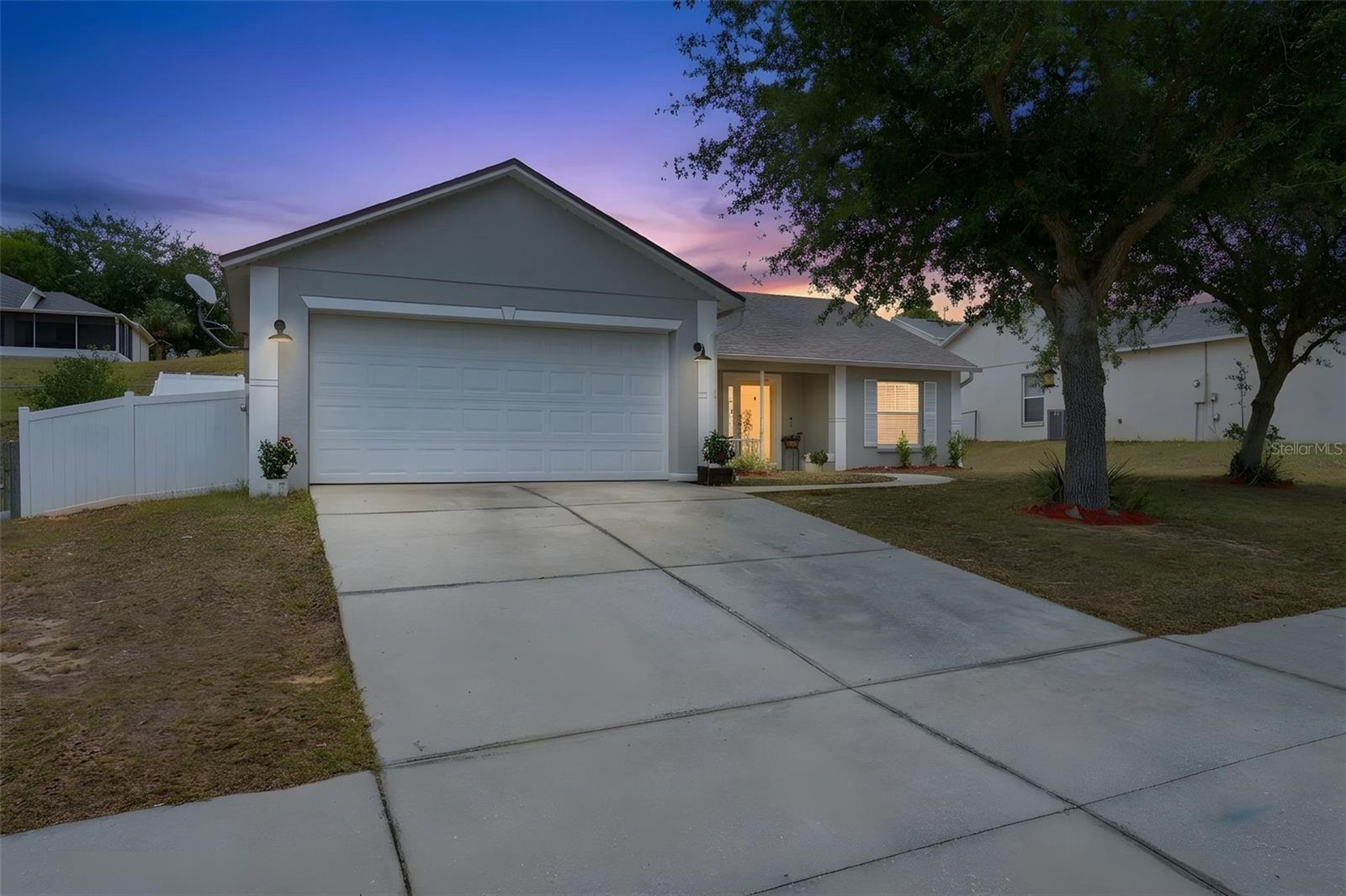 Single Family Residence em MINNEOLA, FL - Daniel Dourado
