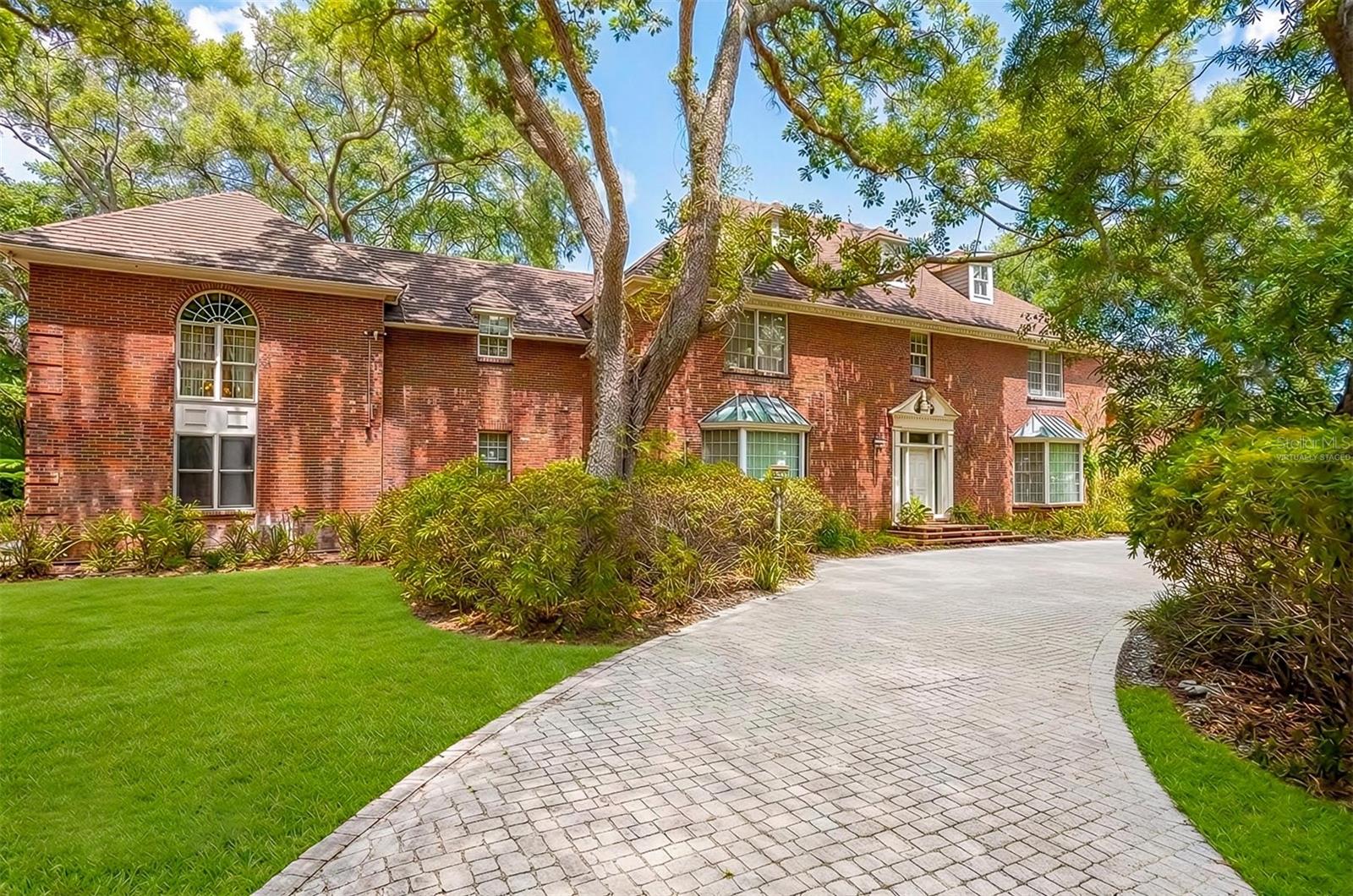 Single Family Residence em CLEARWATER, FL - Daniel Dourado