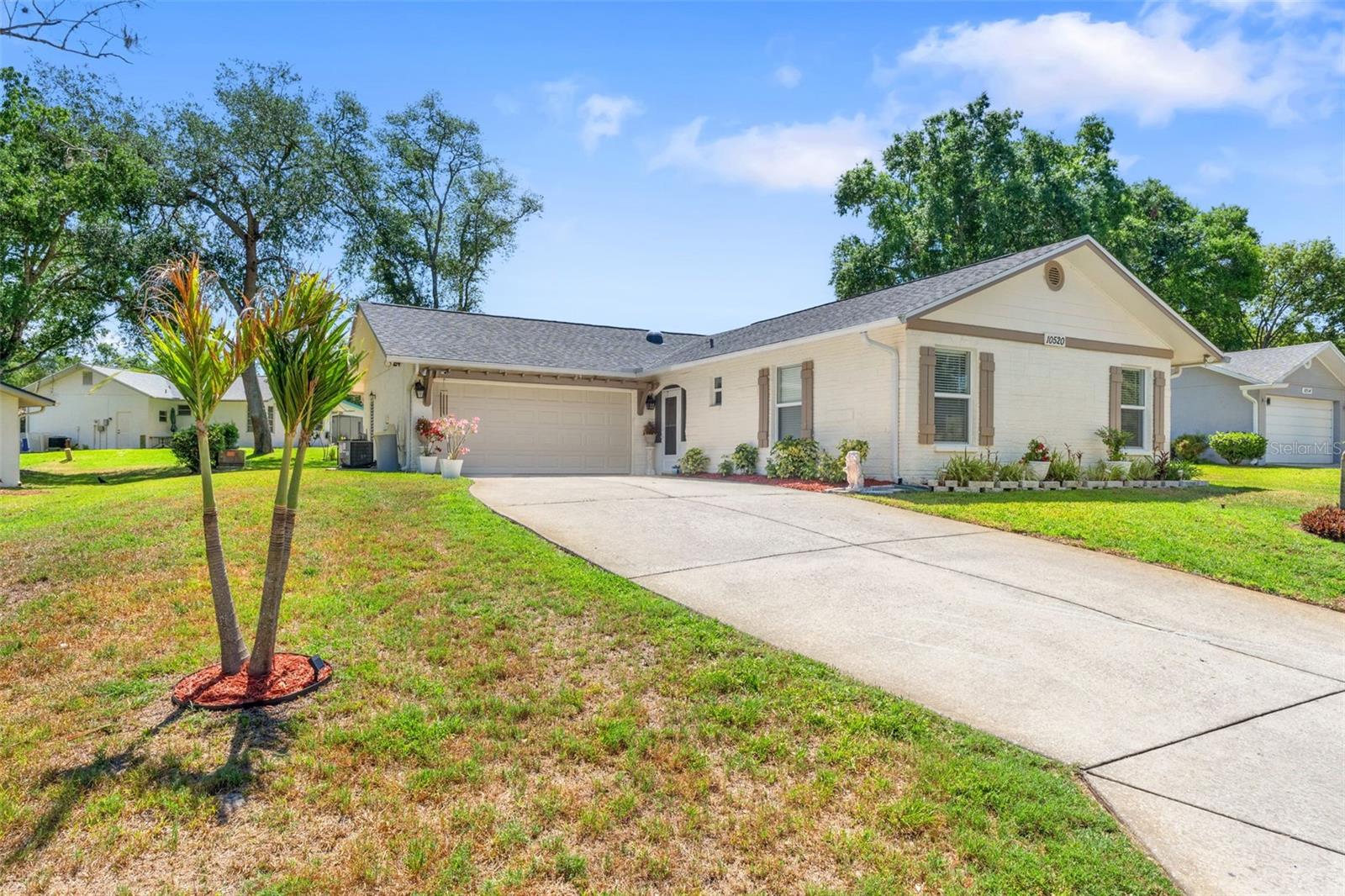 Single Family Residence in PORT RICHEY, FL - Daniel Dourado