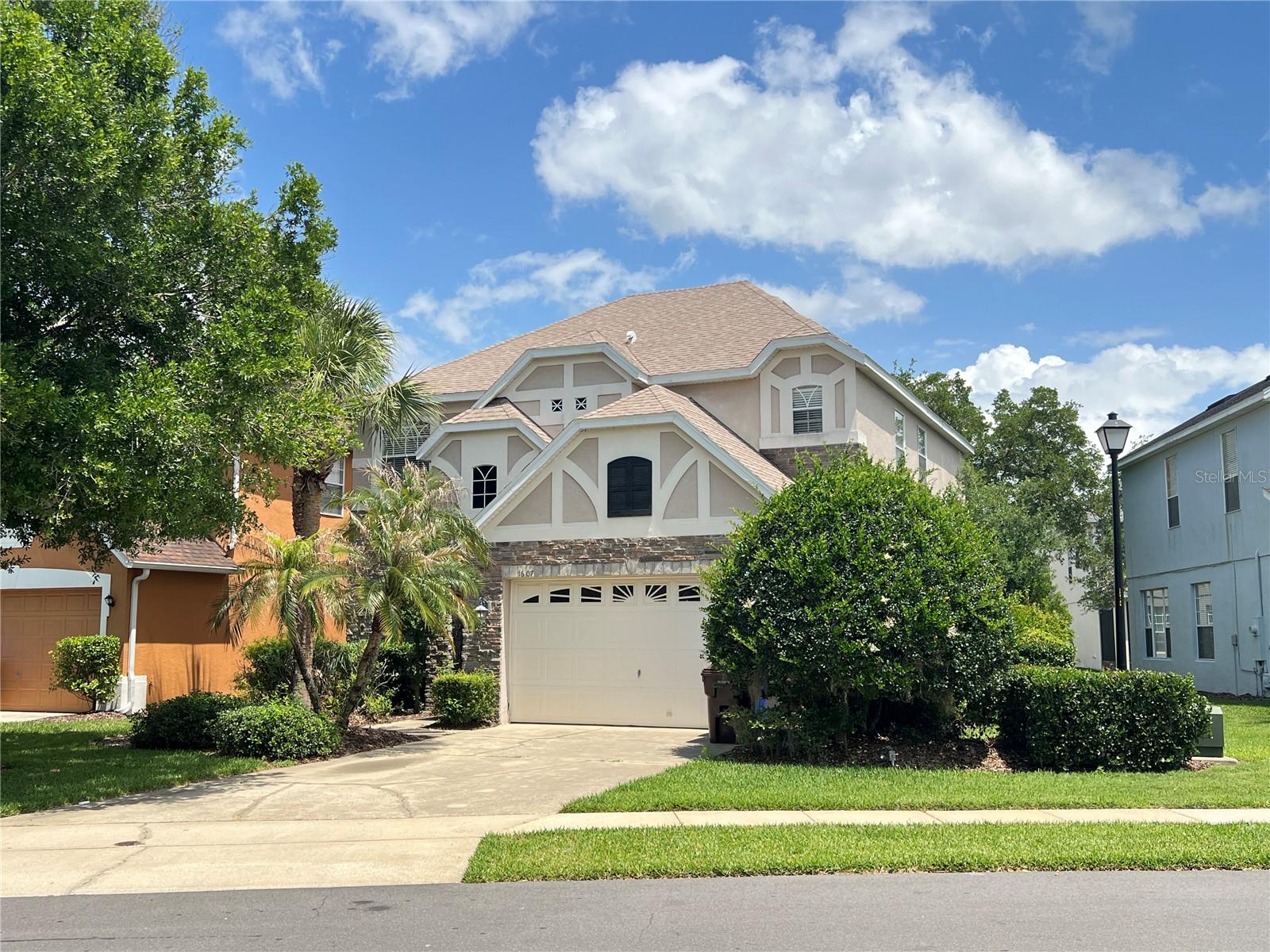 Single Family Residence em KISSIMMEE, FL - Daniel Dourado