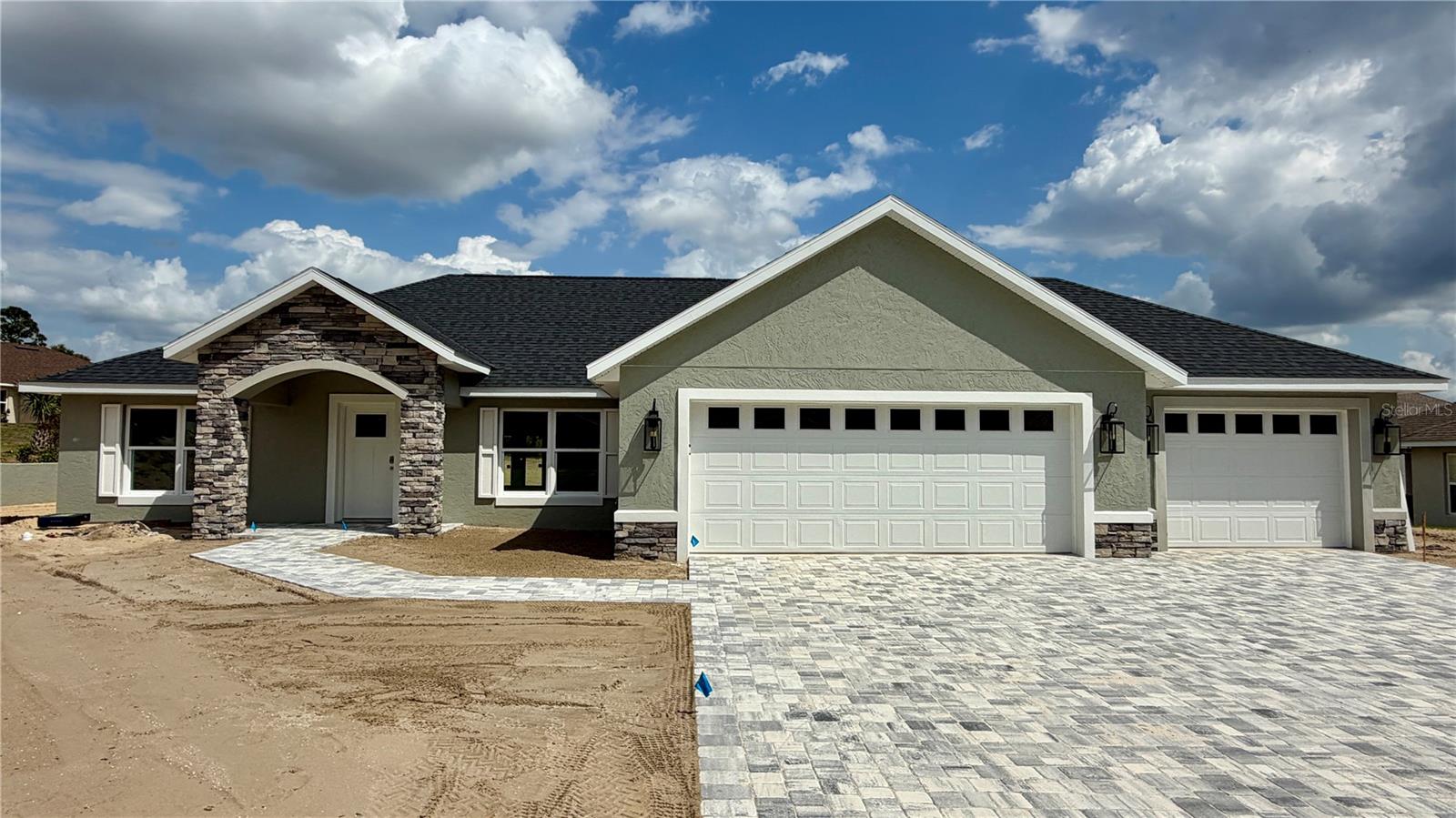 Single Family Residence em DUNNELLON, FL - Daniel Dourado