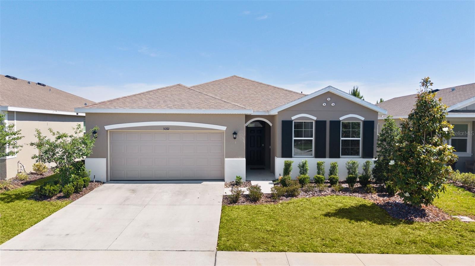 Single Family Residence in WILDWOOD, FL - Daniel Dourado