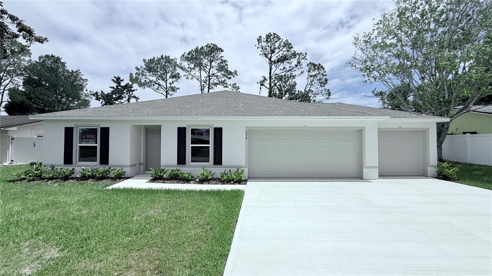 Single Family Residence in PALM COAST, FL - Daniel Dourado