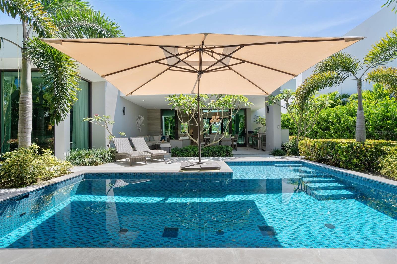 Single Family Residence in DORADO, PR - Daniel Dourado
