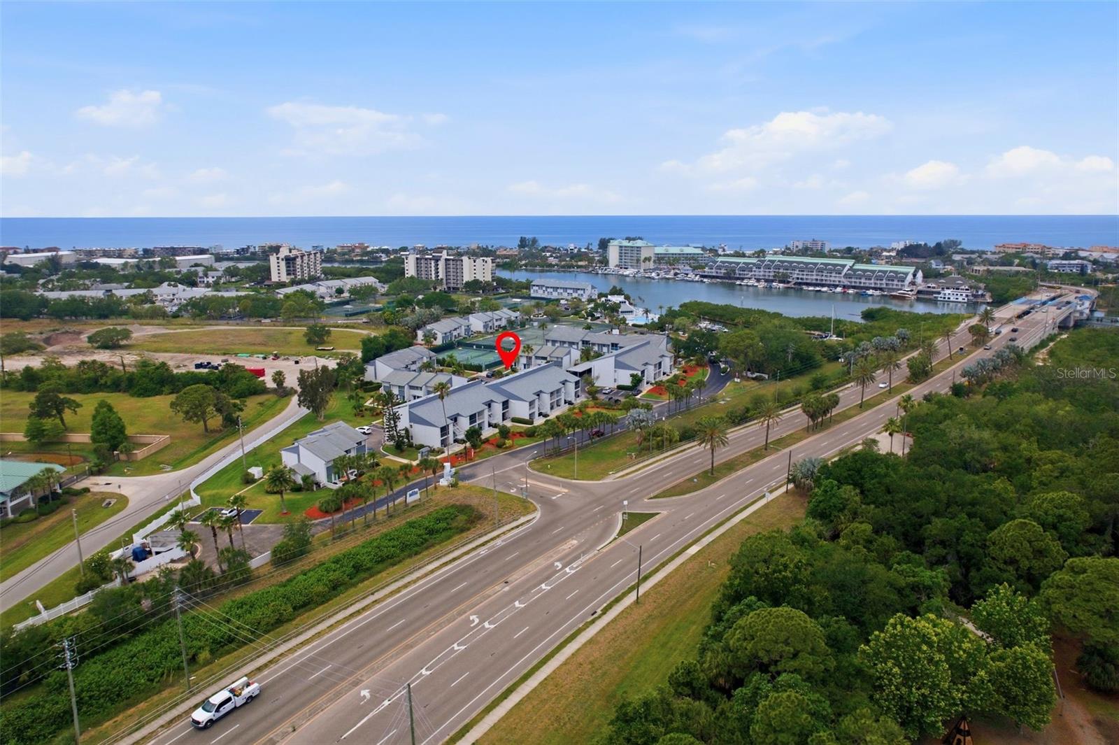 Condominium in LARGO, FL - Daniel Dourado